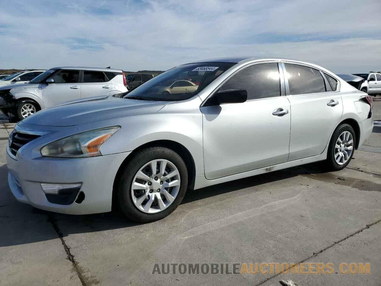 1N4AL3AP4FN310629 NISSAN ALTIMA 2015