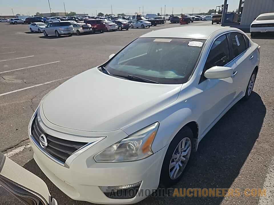 1N4AL3AP4FN333084 Nissan Altima 2015