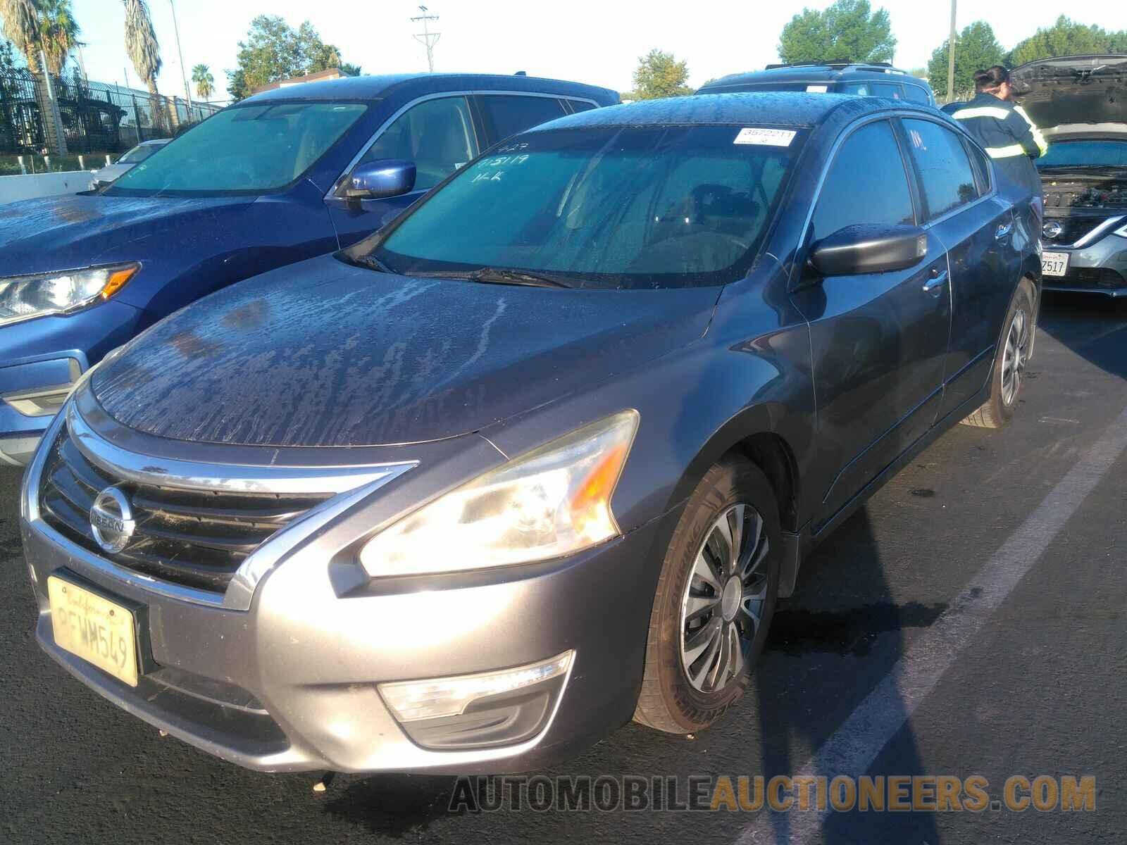 1N4AL3AP4FN915119 Nissan Altima 2015