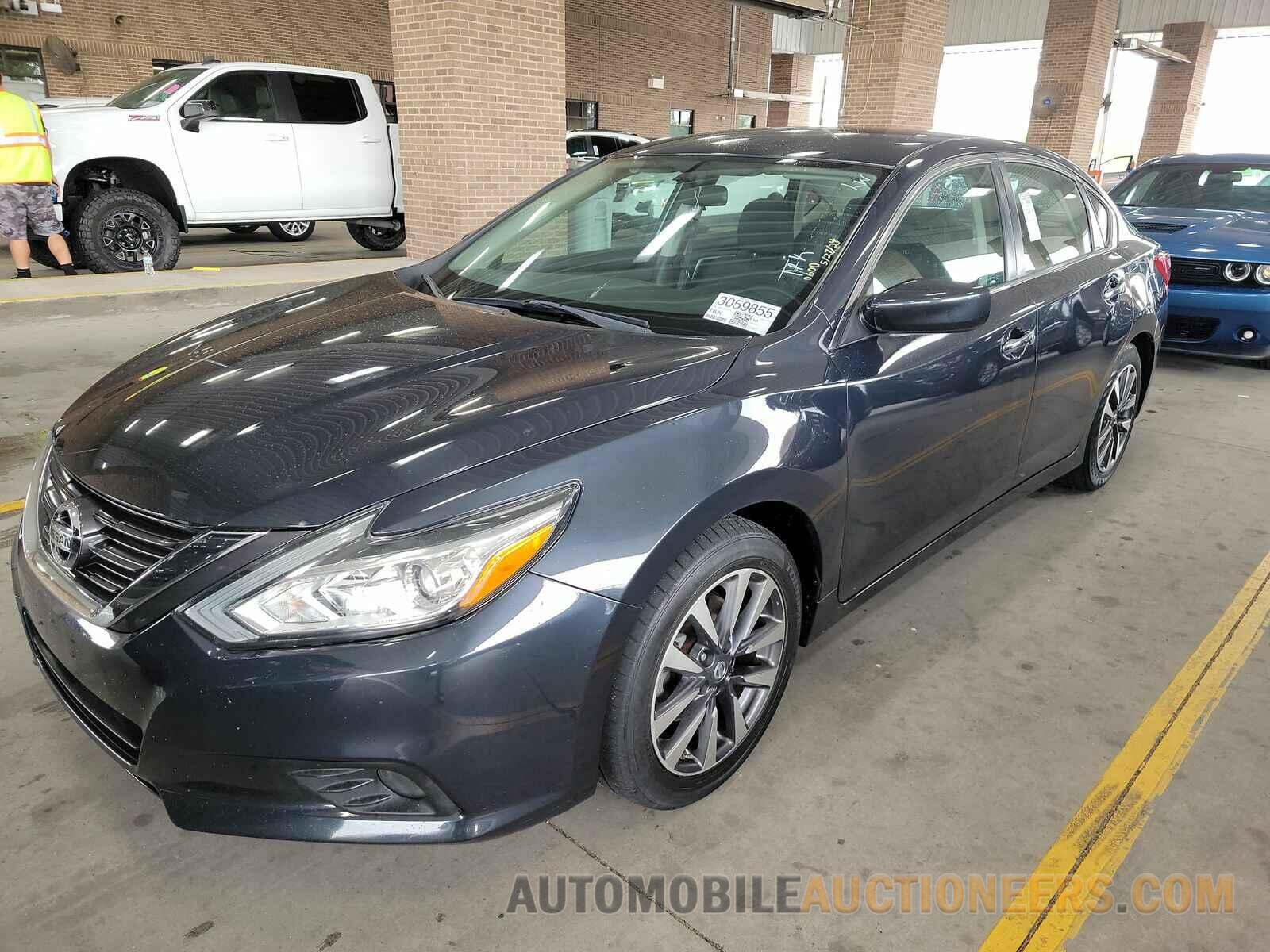 1N4AL3AP4HC112373 Nissan Altima 2017