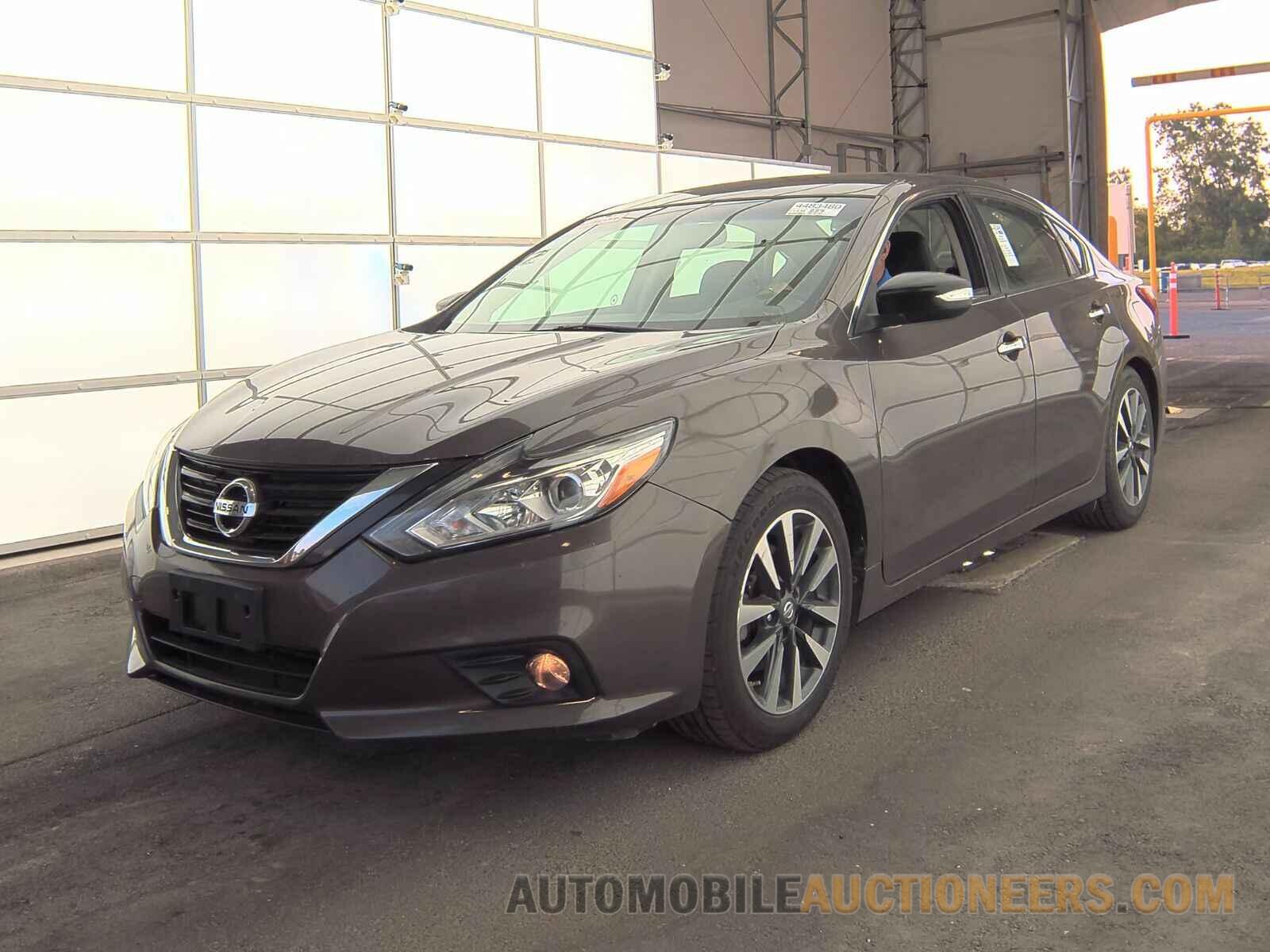 1N4AL3AP4HC173738 Nissan Altima 2017