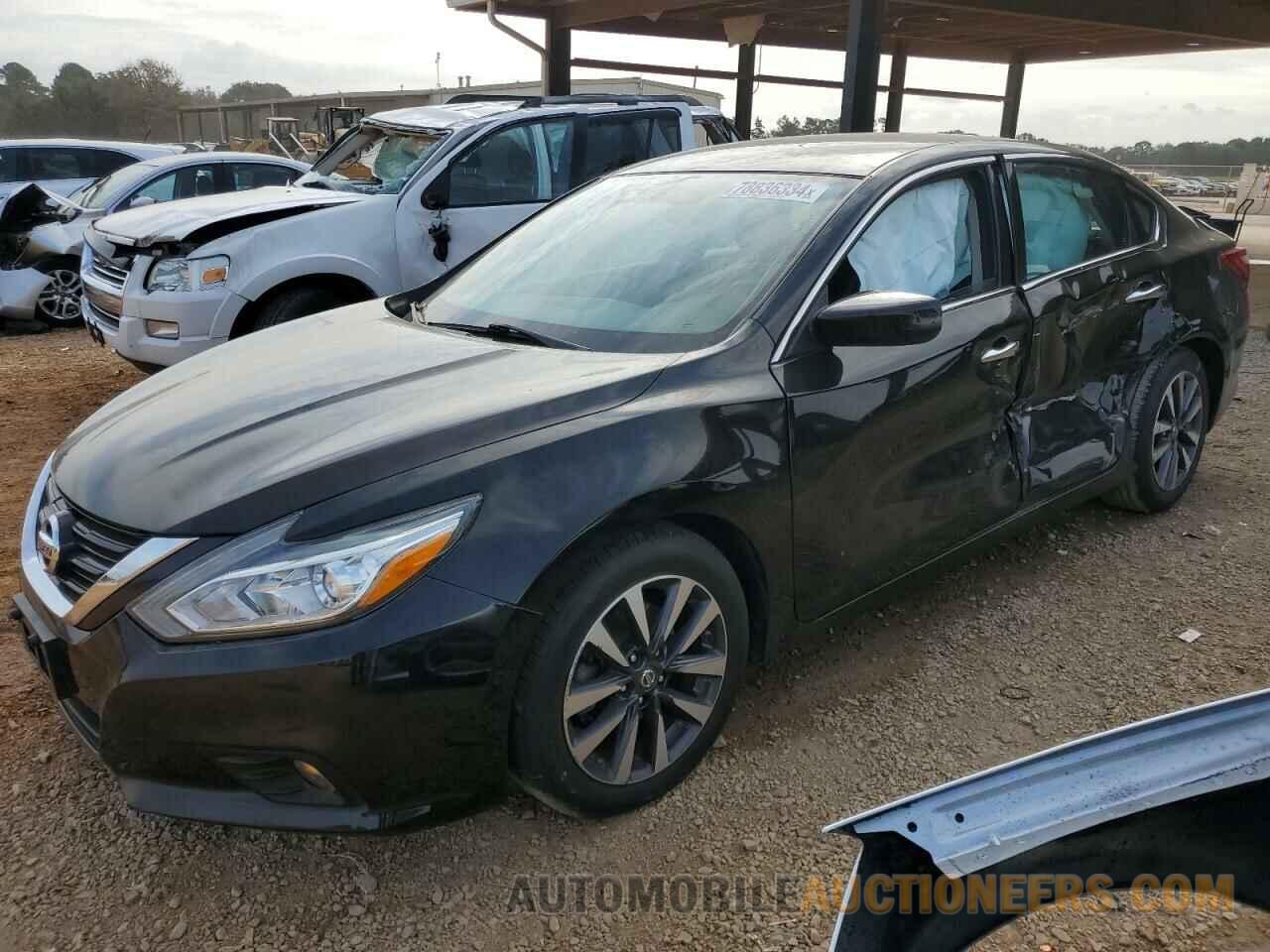 1N4AL3AP4HC175473 NISSAN ALTIMA 2017