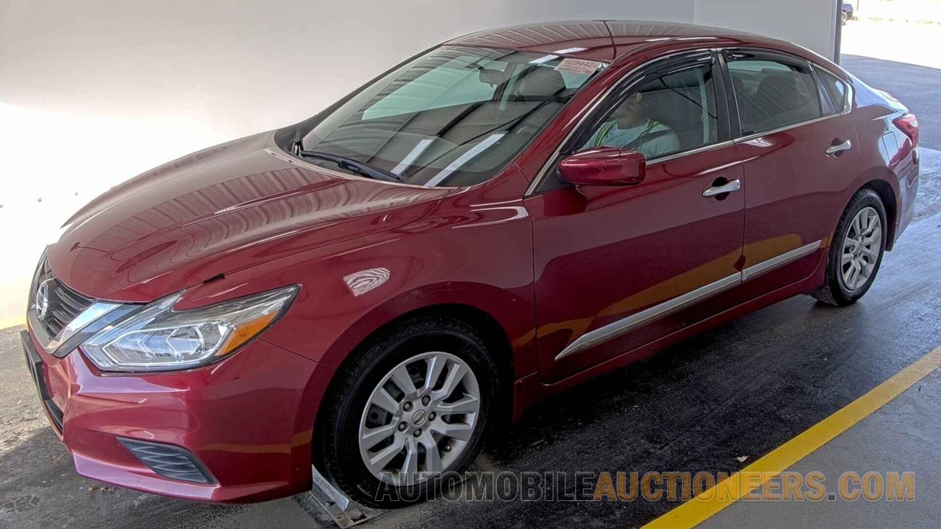 1N4AL3AP4HC242444 Nissan Altima 2017