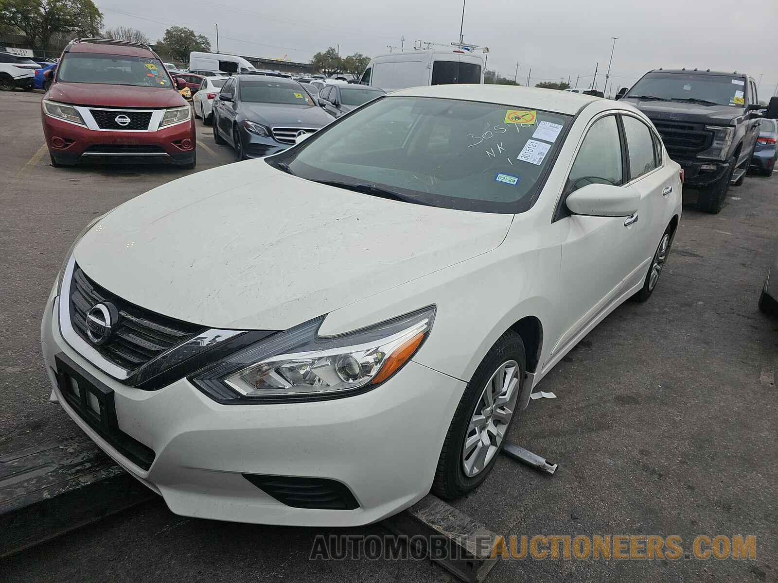 1N4AL3AP4HN305787 Nissan Altima 2017