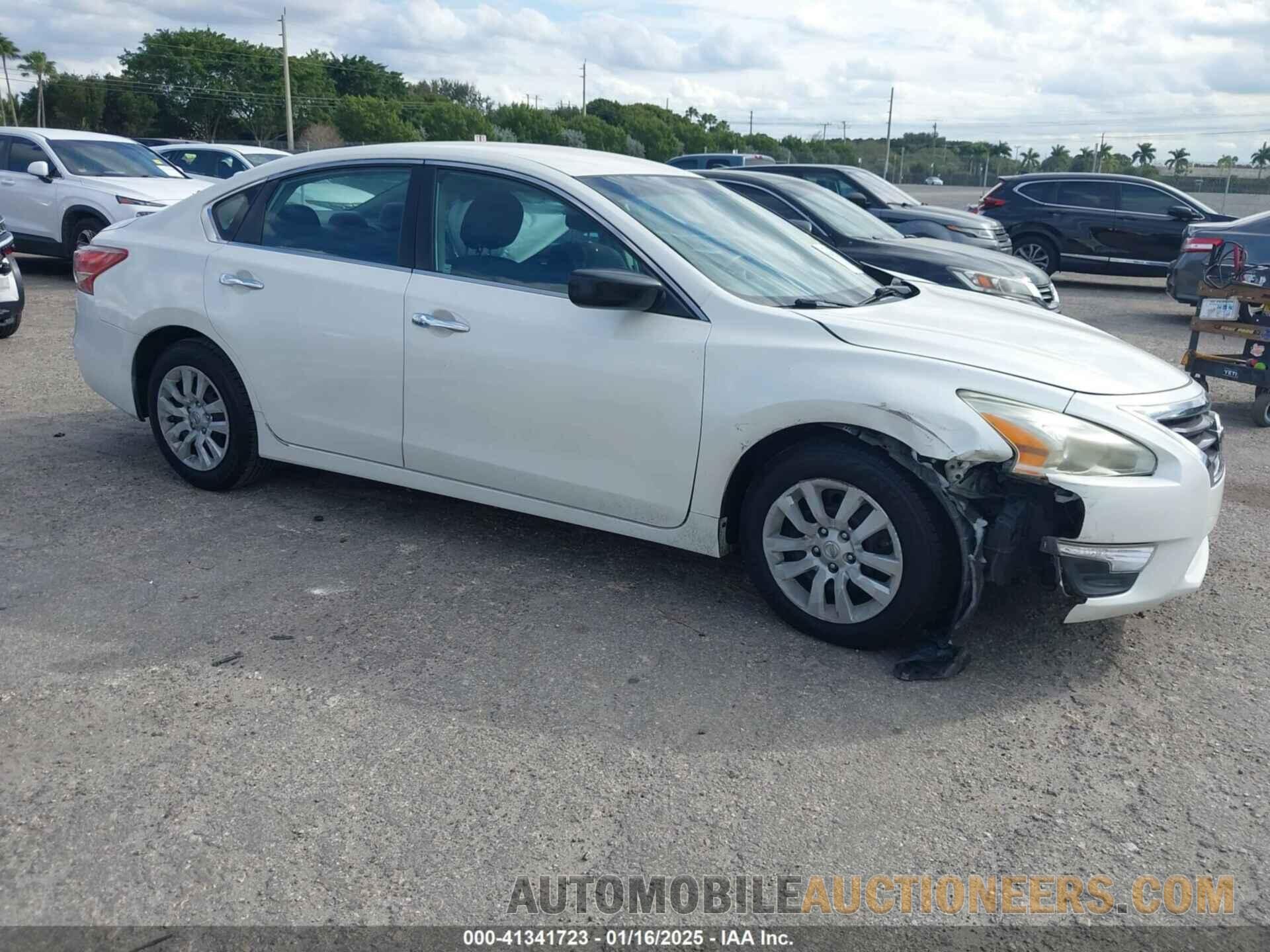 1N4AL3AP5DC165772 NISSAN ALTIMA 2013