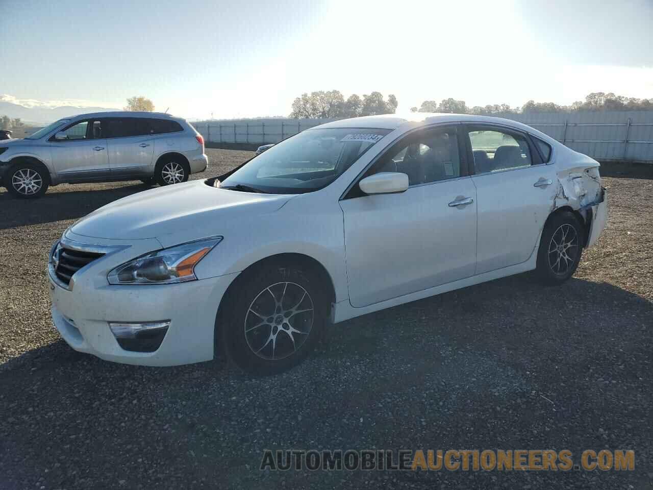 1N4AL3AP5DC189585 NISSAN ALTIMA 2013