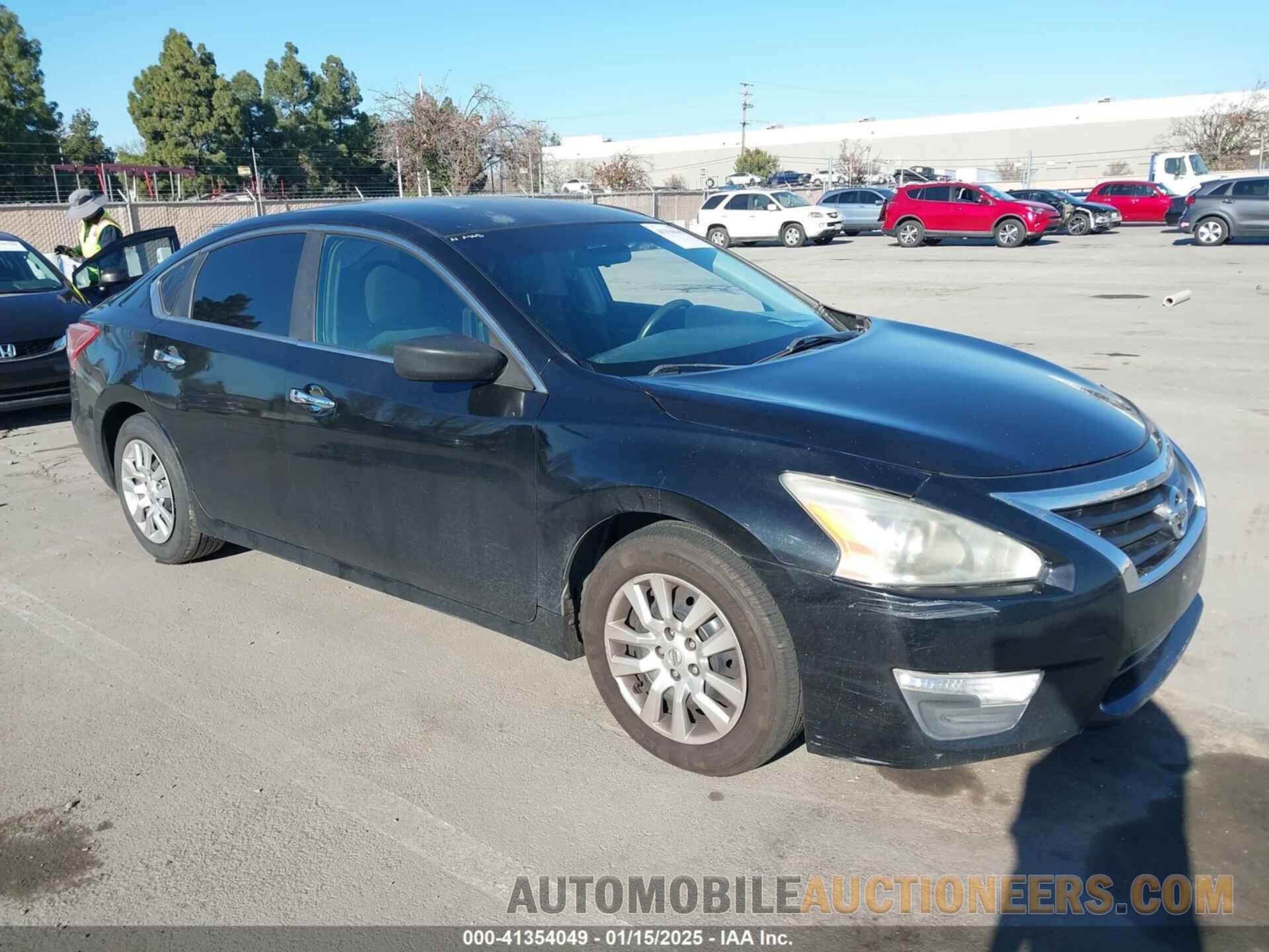 1N4AL3AP5DN519083 NISSAN ALTIMA 2013