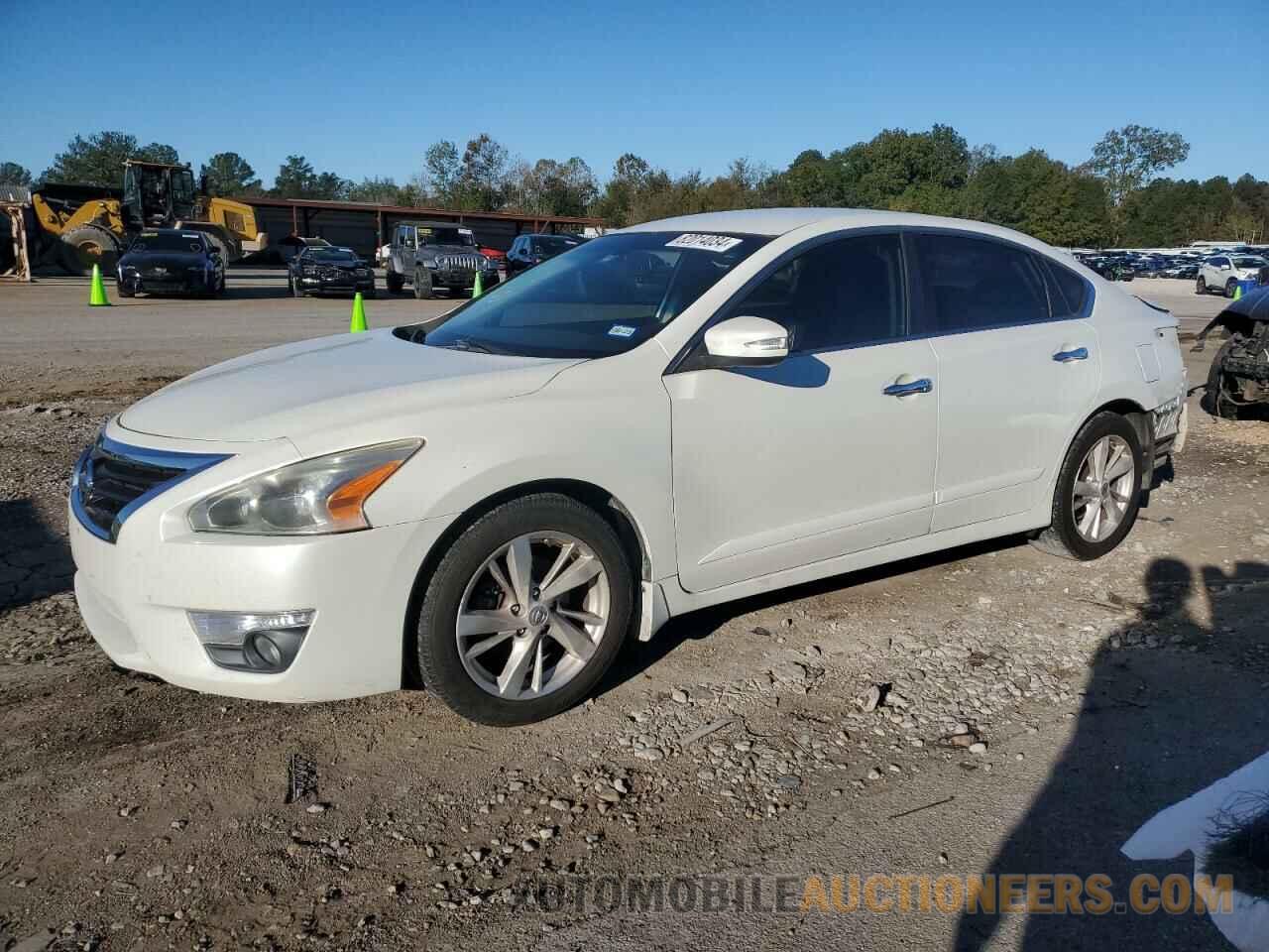 1N4AL3AP5FC242126 NISSAN ALTIMA 2015