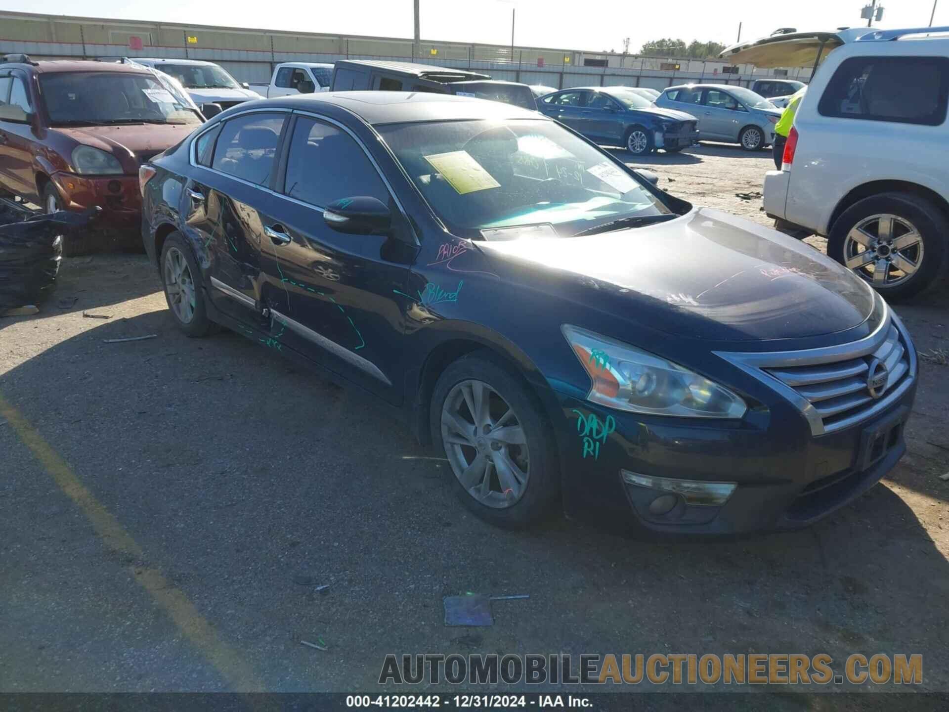 1N4AL3AP5FN303916 NISSAN ALTIMA 2015