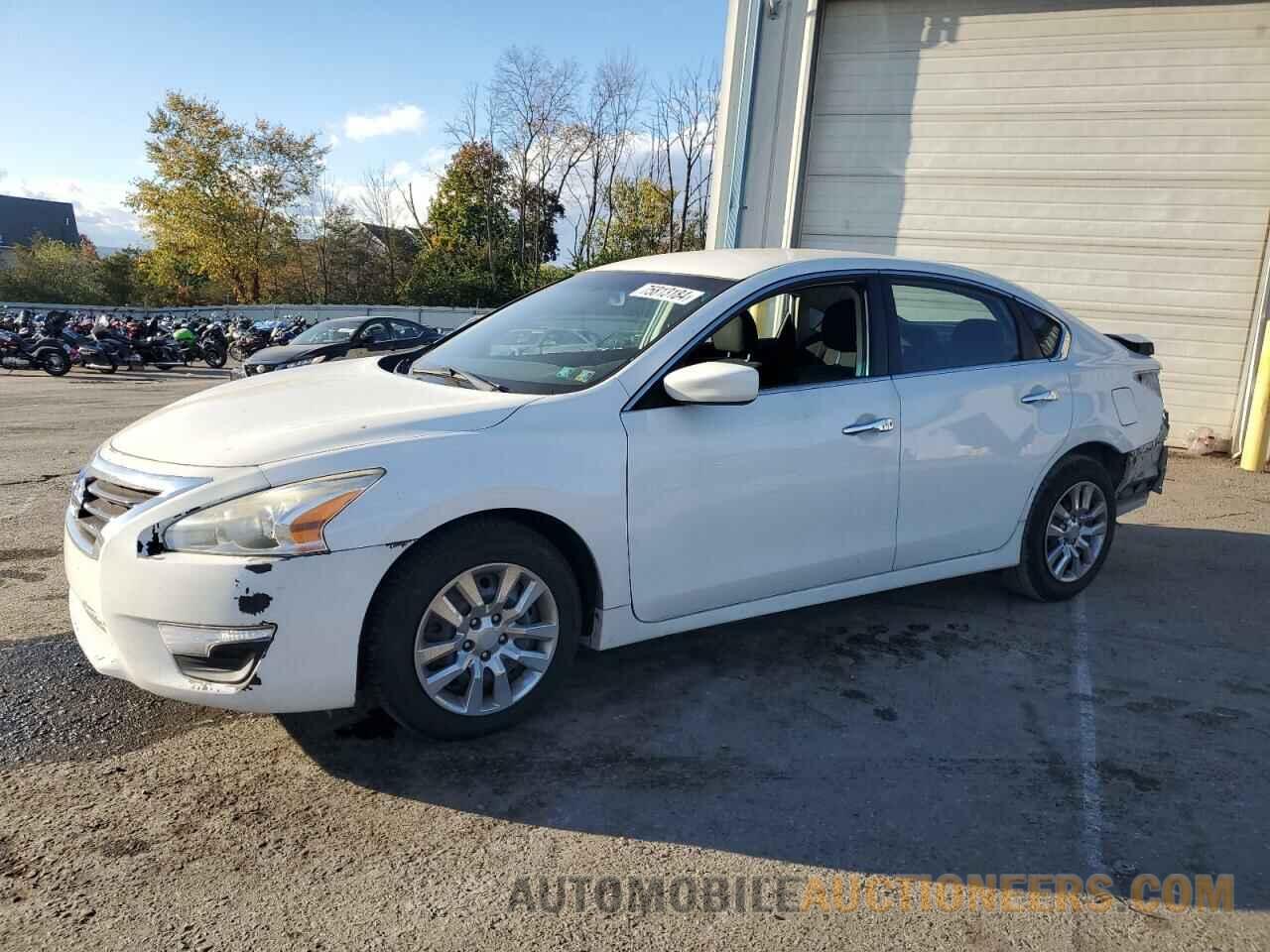 1N4AL3AP5FN863628 NISSAN ALTIMA 2015