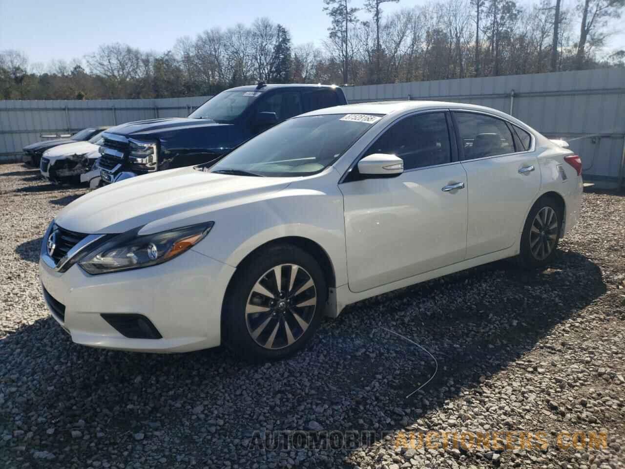 1N4AL3AP5HC152672 NISSAN ALTIMA 2017