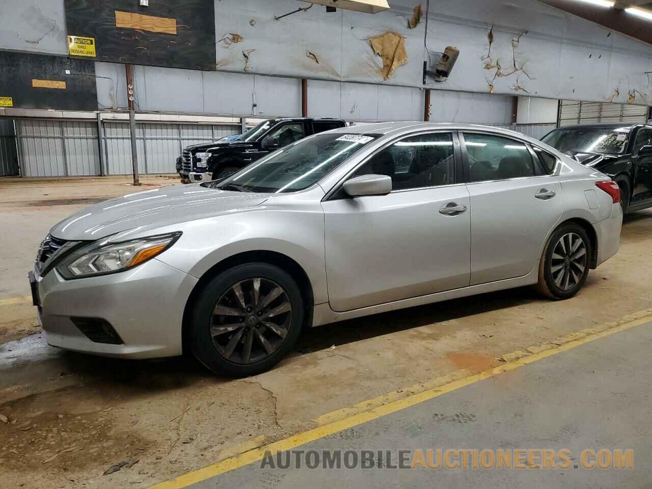 1N4AL3AP5HC186417 NISSAN ALTIMA 2017