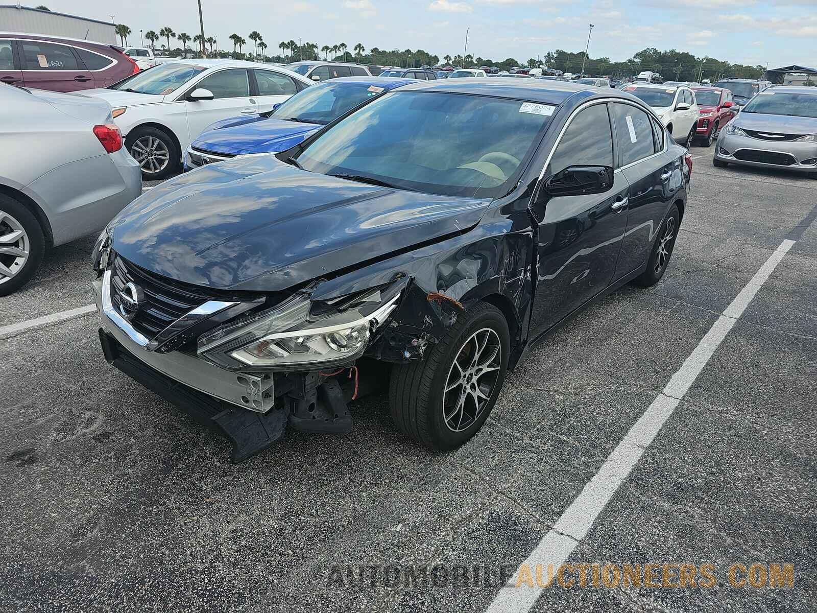 1N4AL3AP5HN337468 Nissan Altima 2017