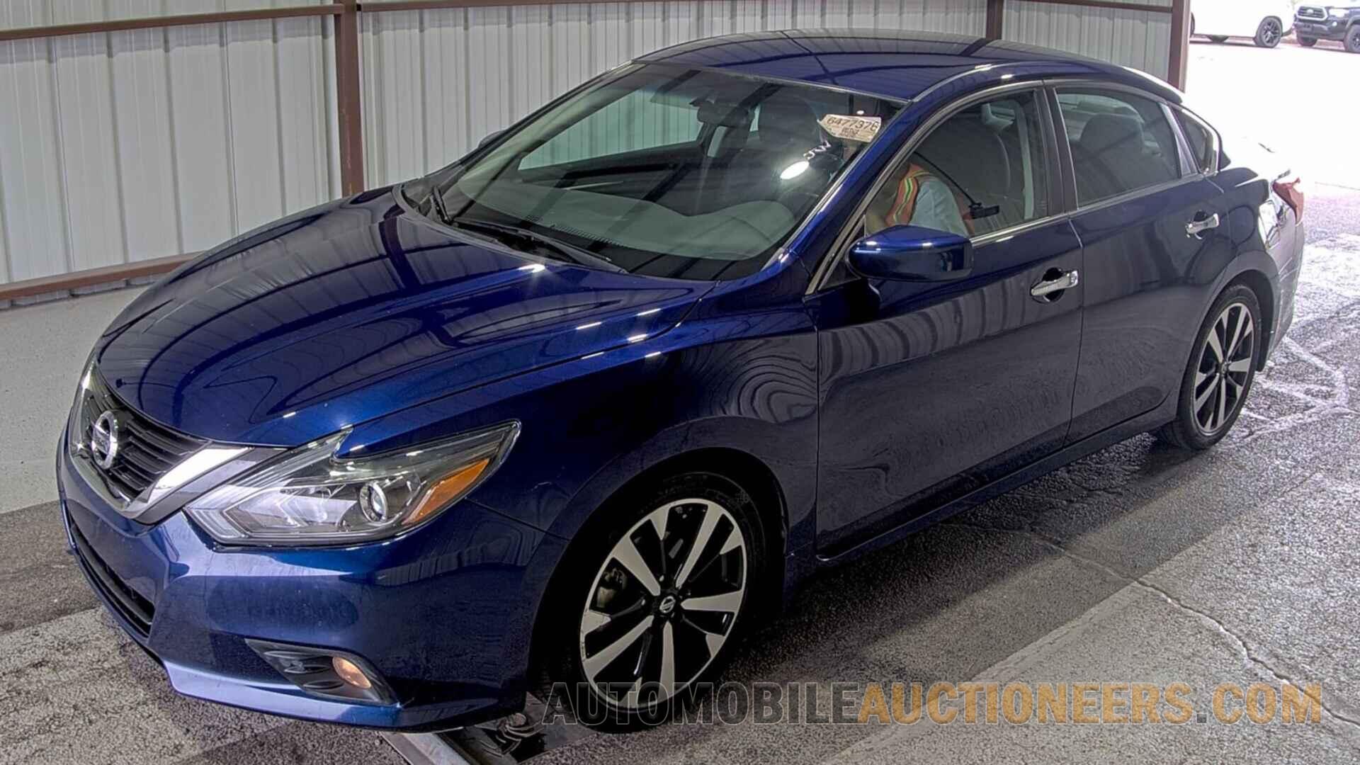 1N4AL3AP5JC111156 Nissan Altima 2018