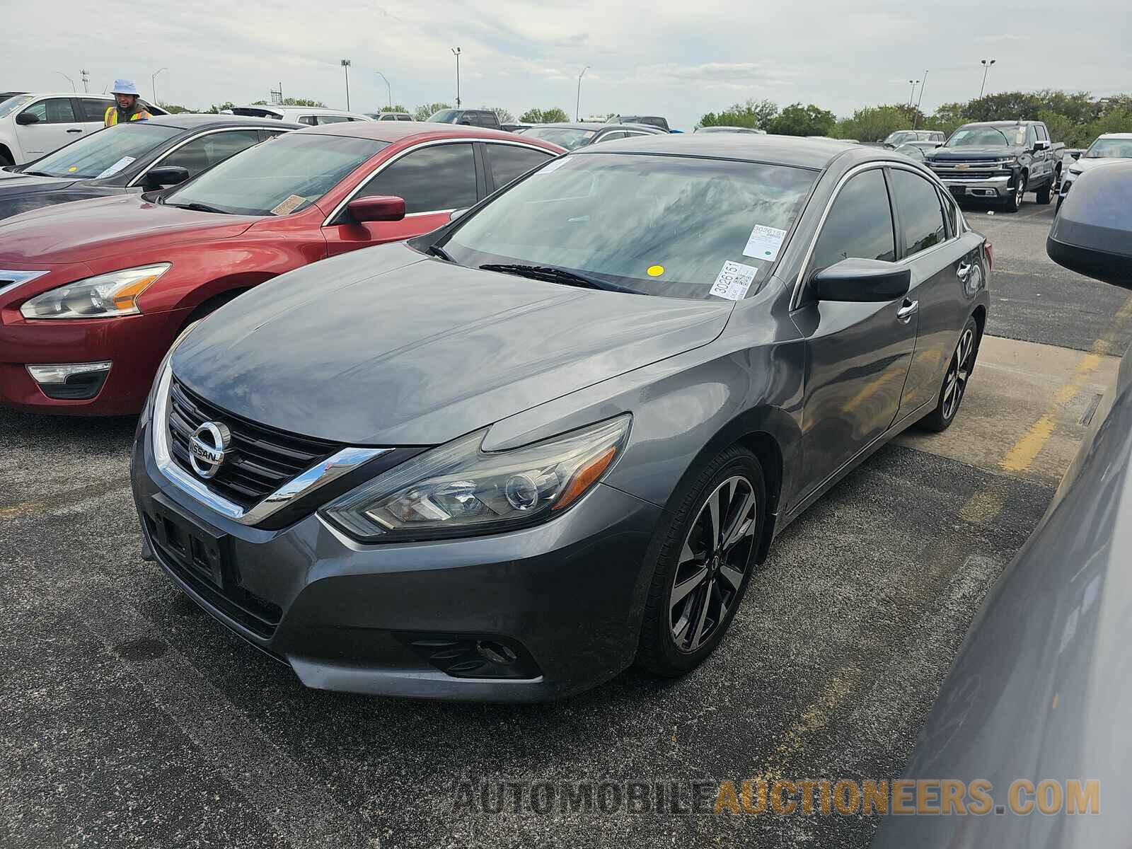 1N4AL3AP5JC115594 Nissan Altima 2018