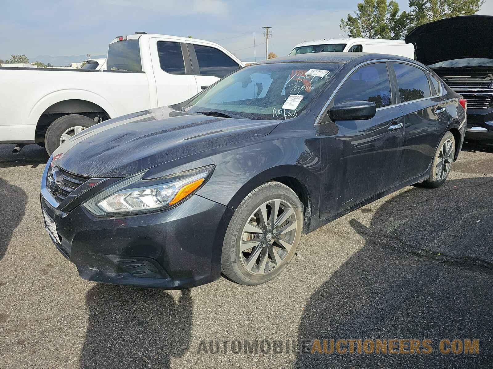 1N4AL3AP5JC180946 Nissan Altima 2018