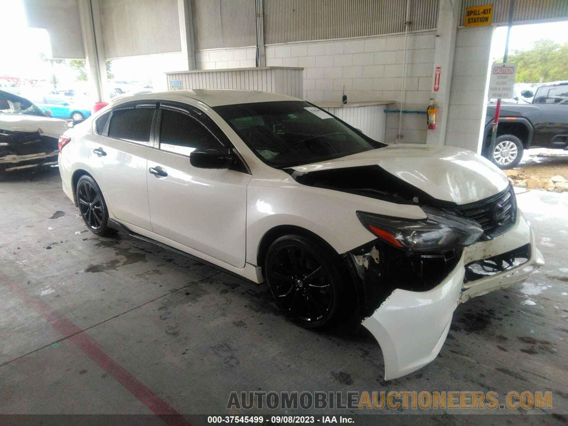 1N4AL3AP5JC181353 NISSAN ALTIMA 2018