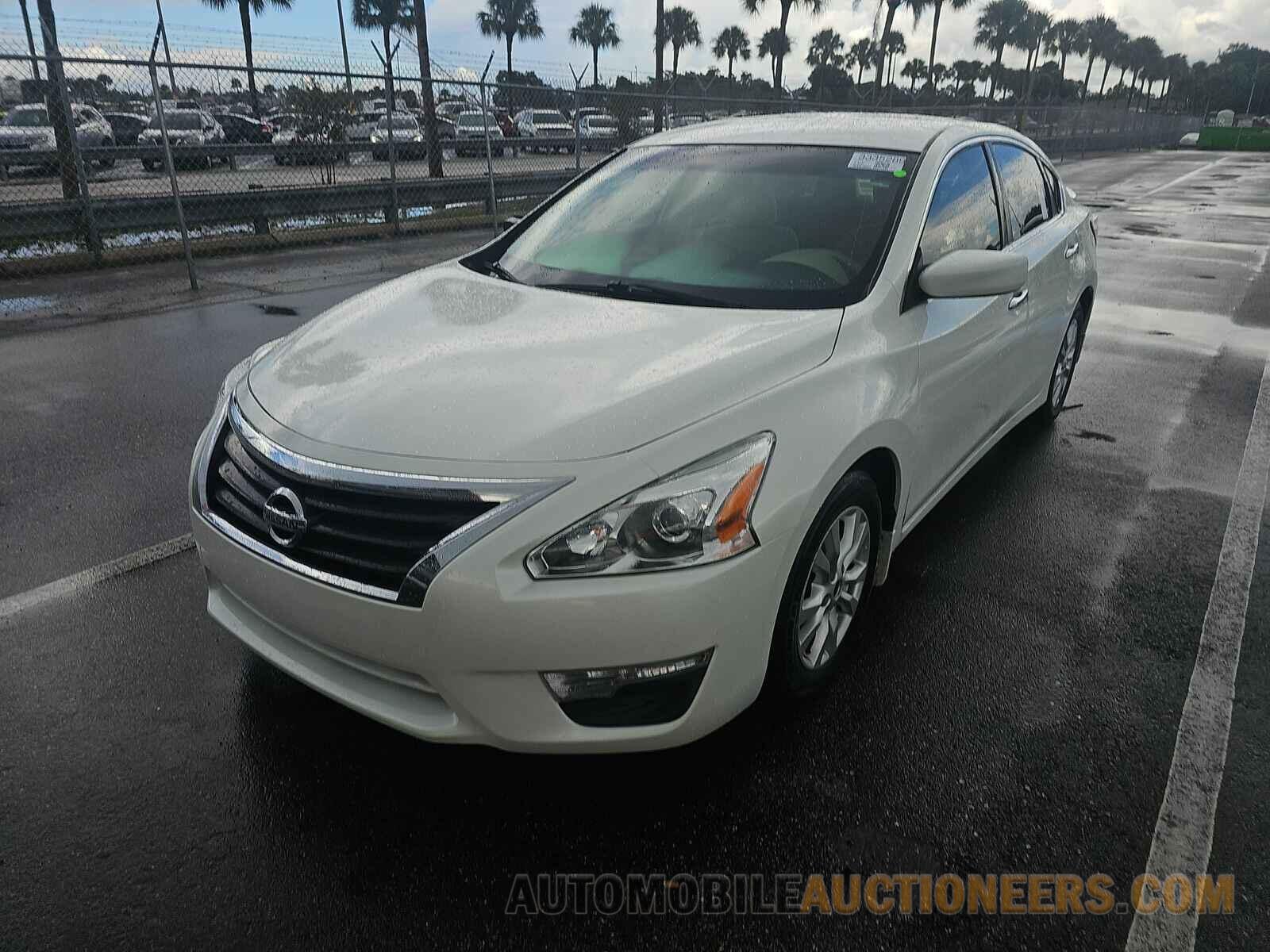 1N4AL3AP6FC143346 Nissan Altima 2015