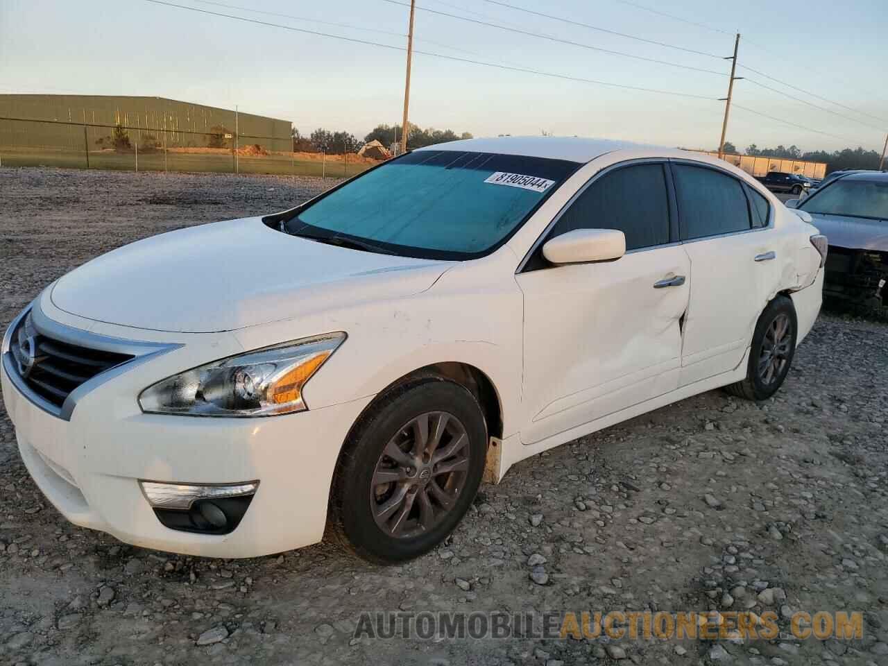 1N4AL3AP6FC483113 NISSAN ALTIMA 2015