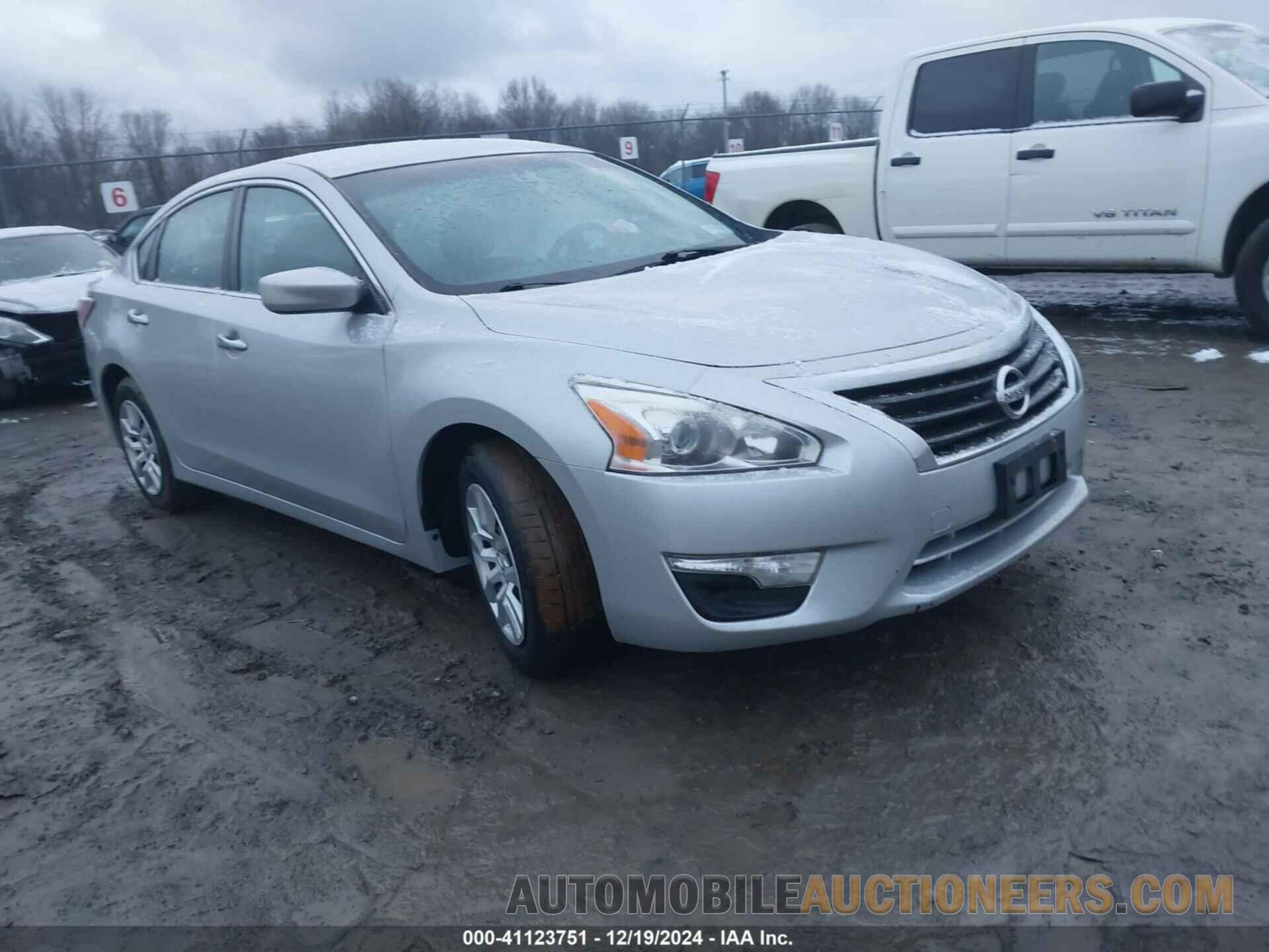 1N4AL3AP6FN321597 NISSAN ALTIMA 2015