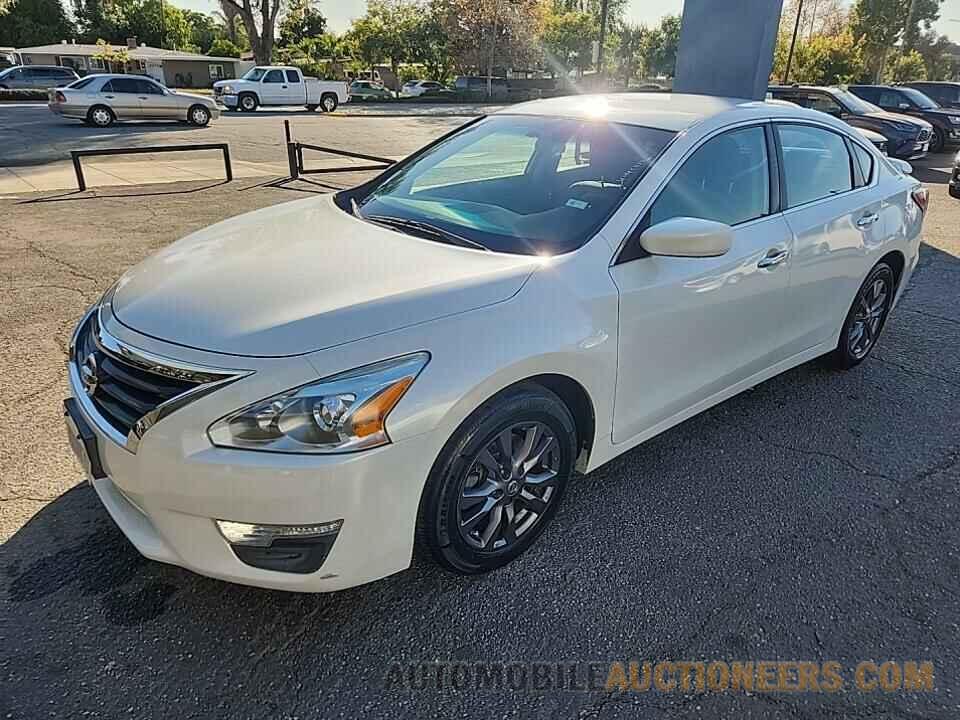 1N4AL3AP6FN358116 Nissan Altima 2015