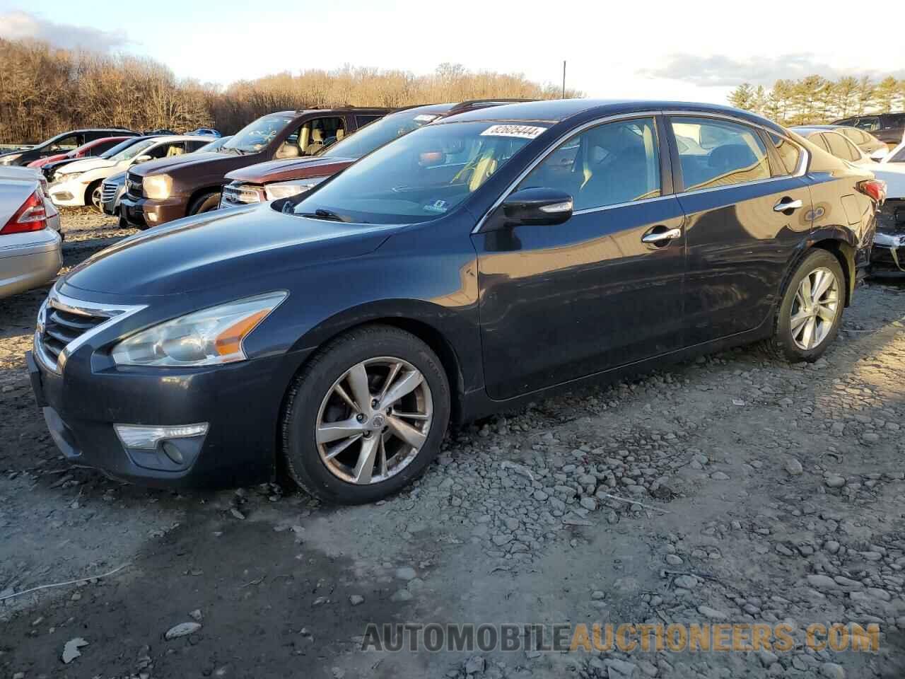 1N4AL3AP7DC247261 NISSAN ALTIMA 2013