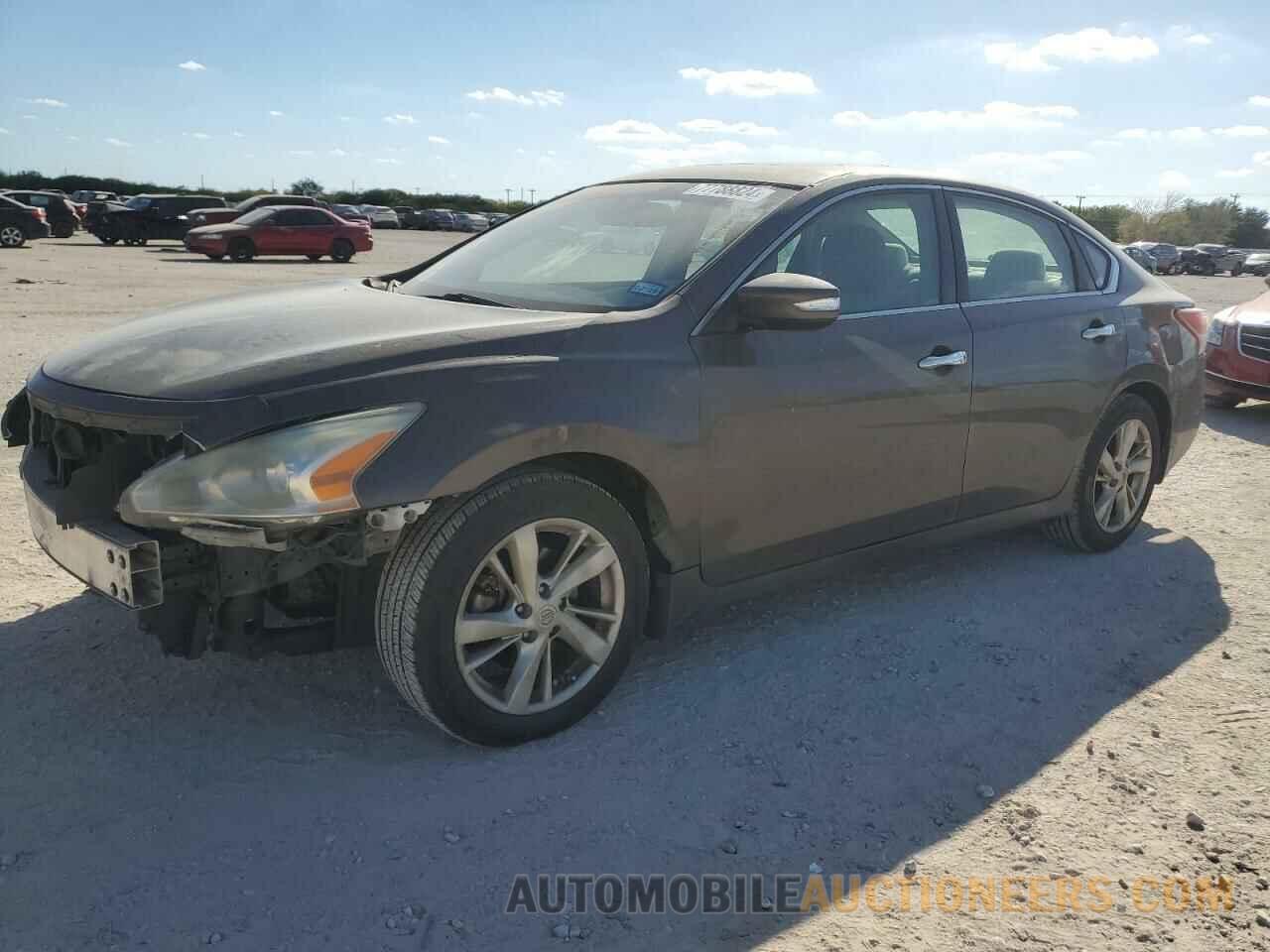 1N4AL3AP7DN555289 NISSAN ALTIMA 2013