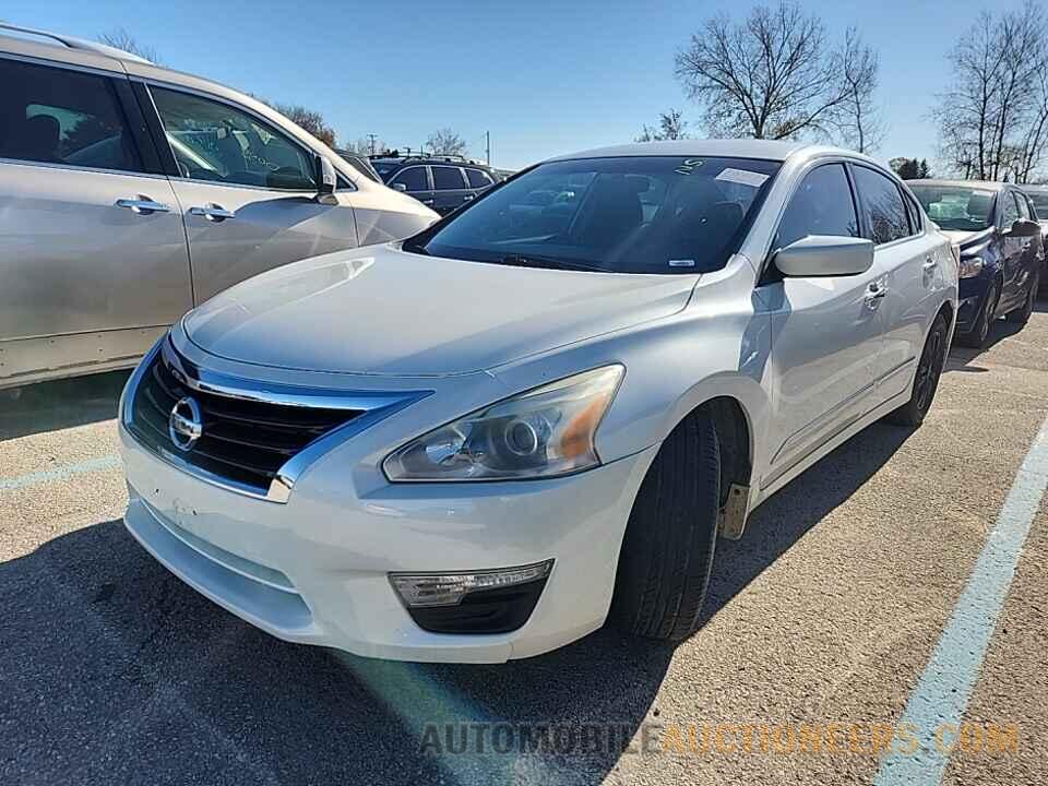 1N4AL3AP7FC126152 Nissan Altima 2015