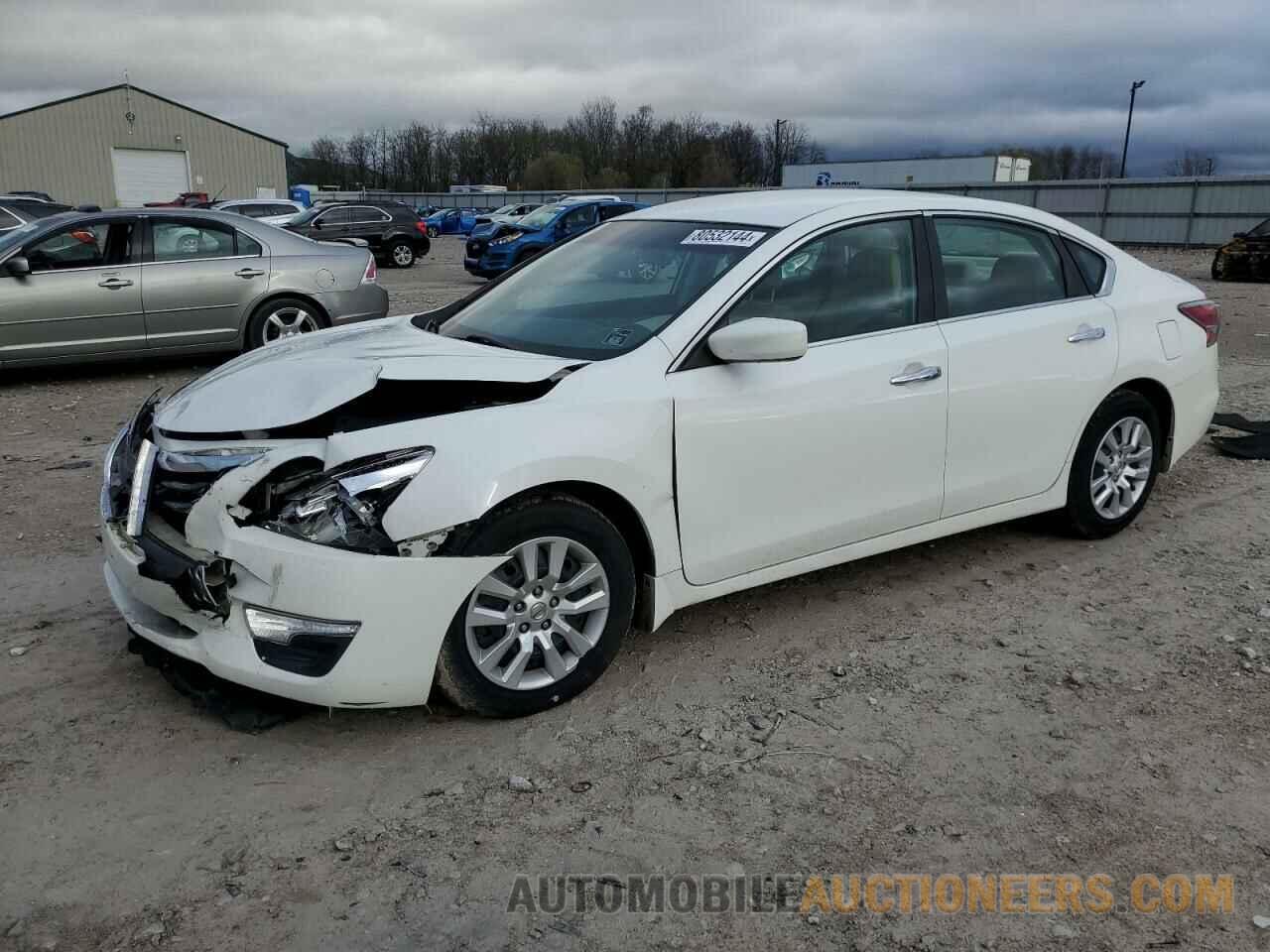 1N4AL3AP7FC268324 NISSAN ALTIMA 2015