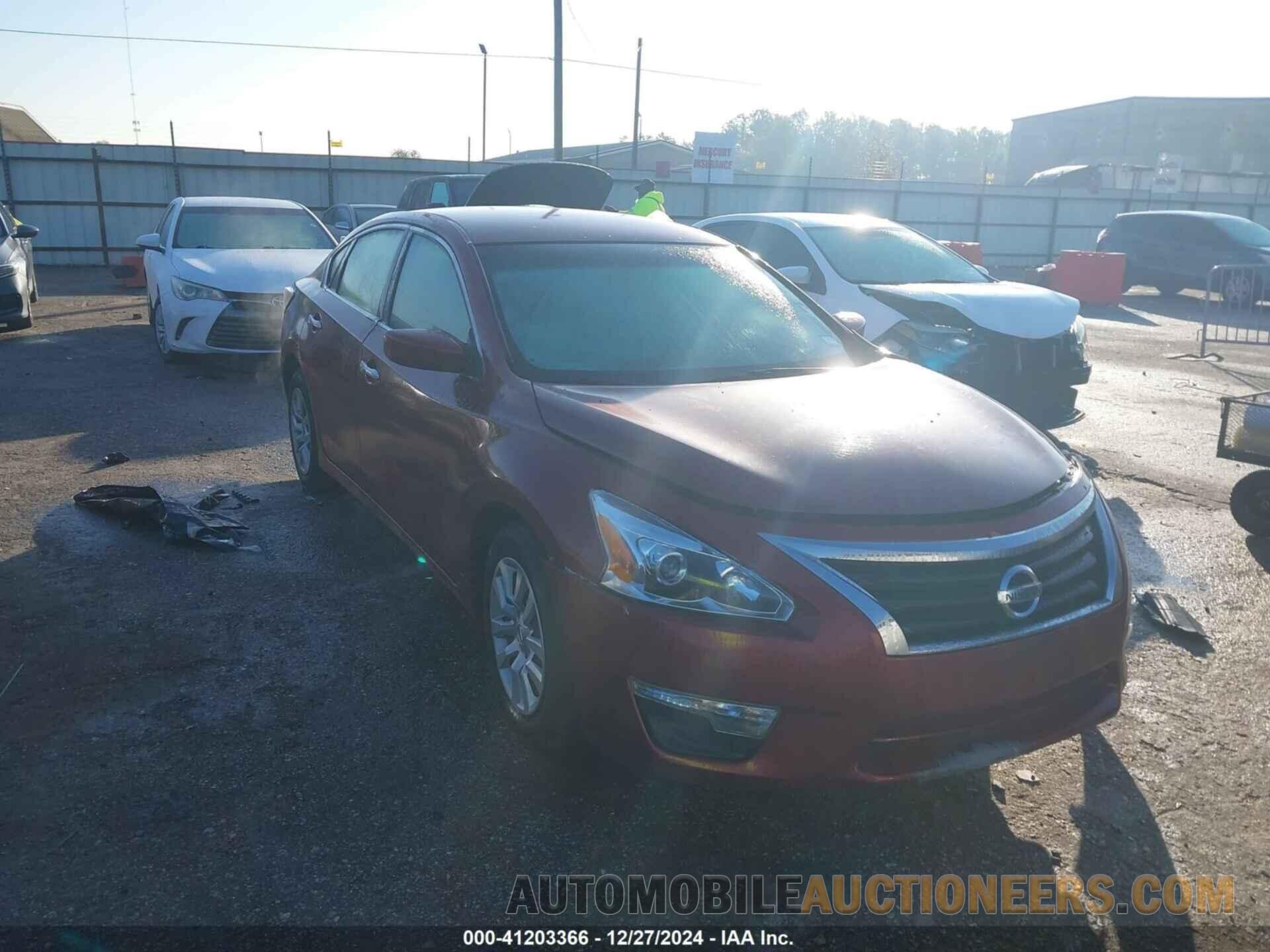 1N4AL3AP7FC458303 NISSAN ALTIMA 2015