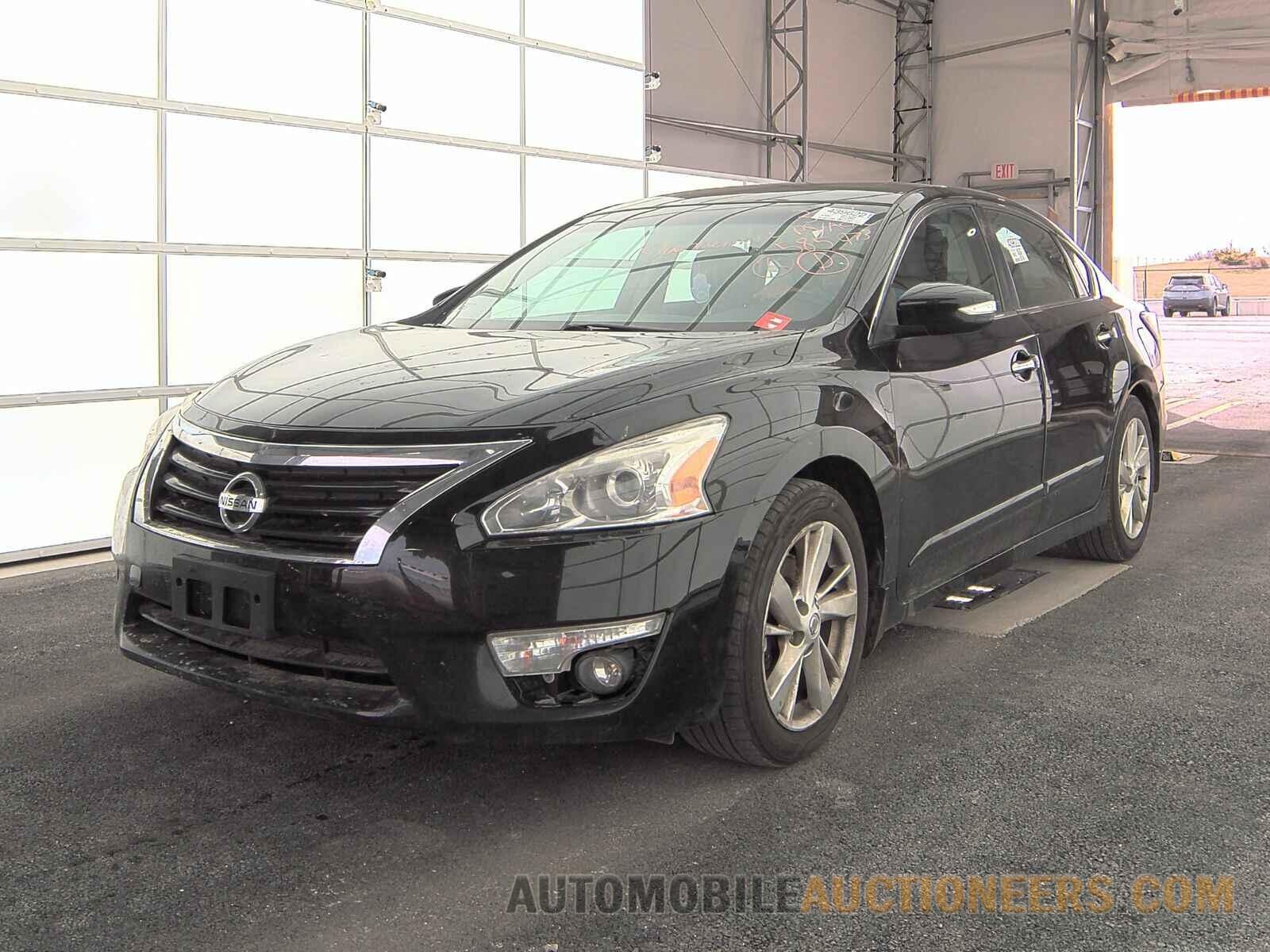 1N4AL3AP7FC585973 Nissan Altima 2015