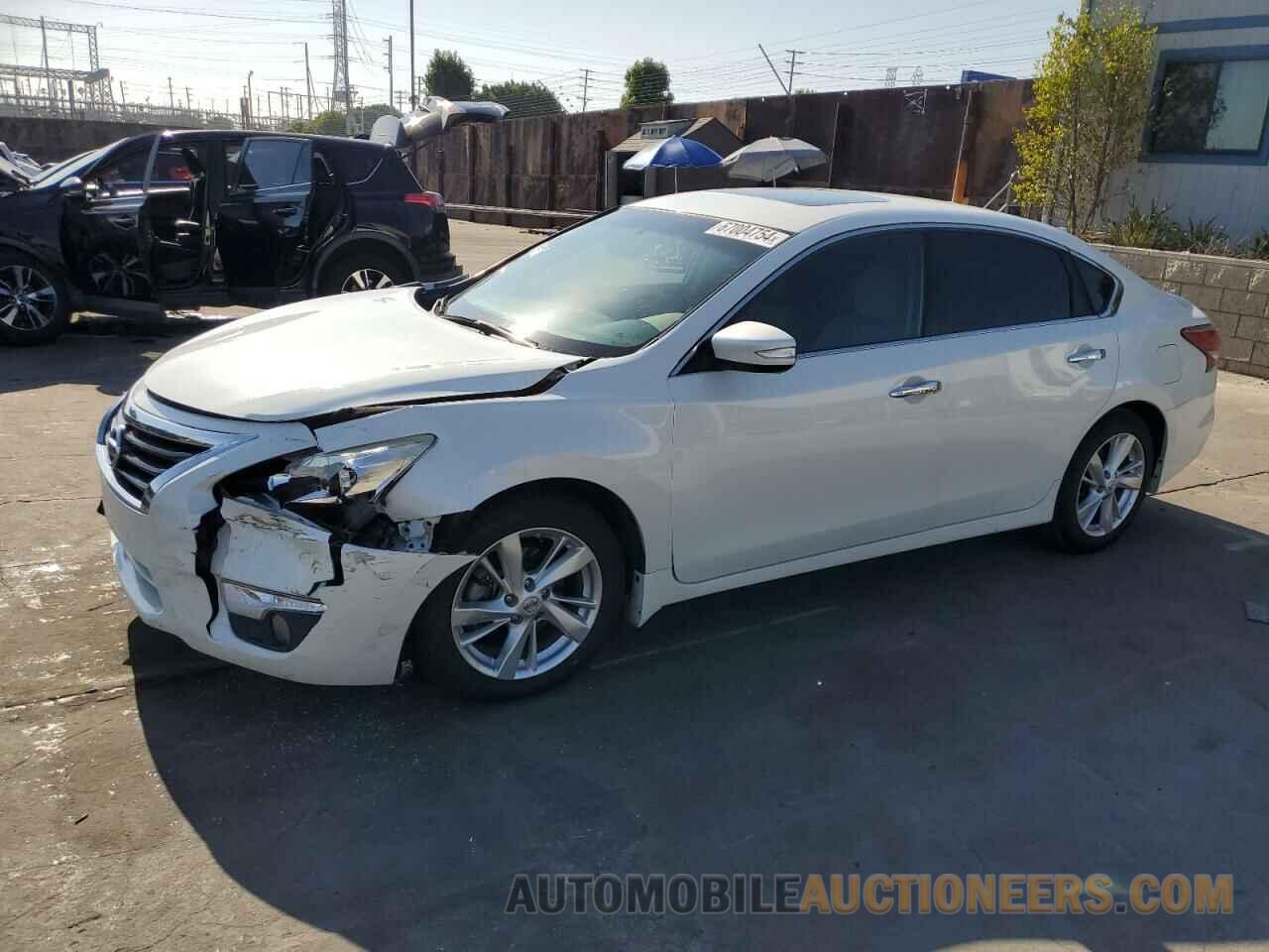 1N4AL3AP7FN309135 NISSAN ALTIMA 2015