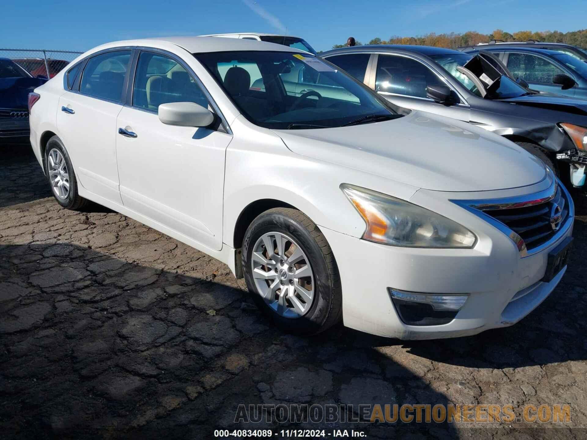 1N4AL3AP7FN328333 NISSAN ALTIMA 2015