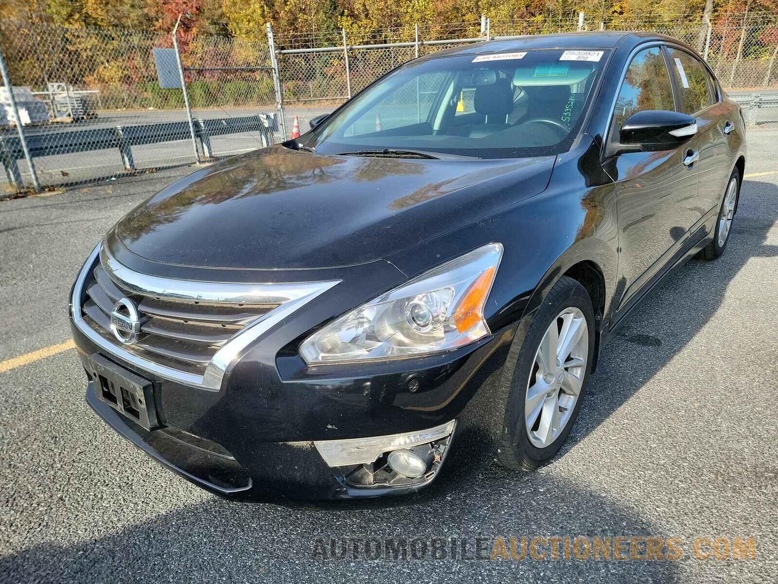 1N4AL3AP7FN910710 Nissan Altima 2015