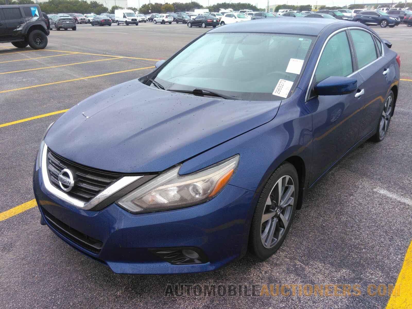 1N4AL3AP7HC481115 Nissan Altima 2017