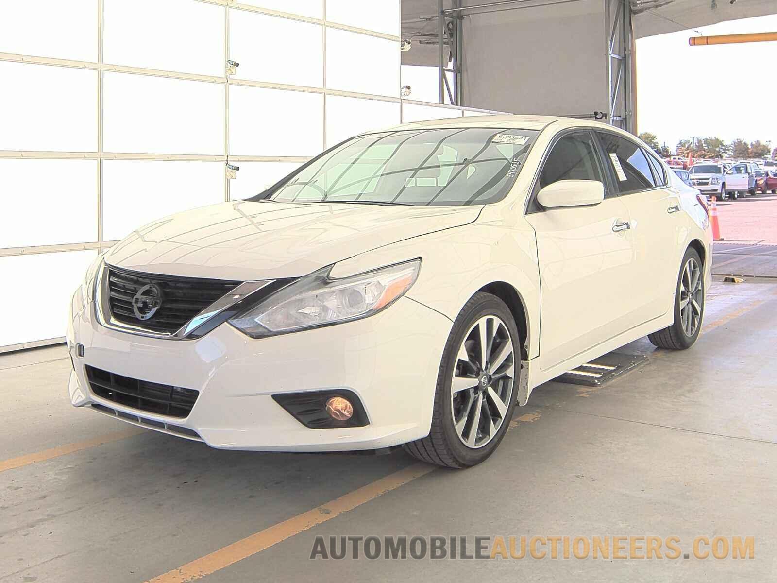 1N4AL3AP7HC495144 Nissan Altima 2017