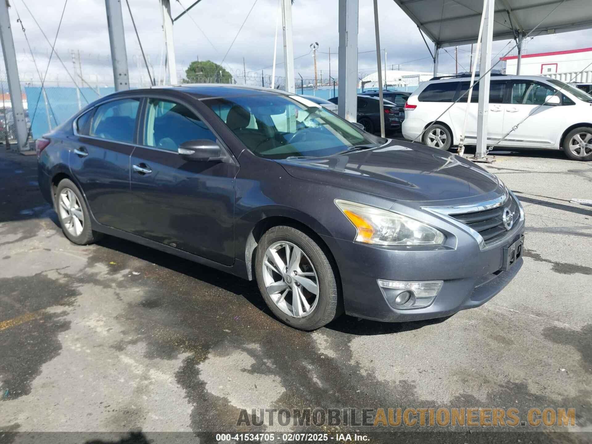 1N4AL3AP8DC106182 NISSAN ALTIMA 2013