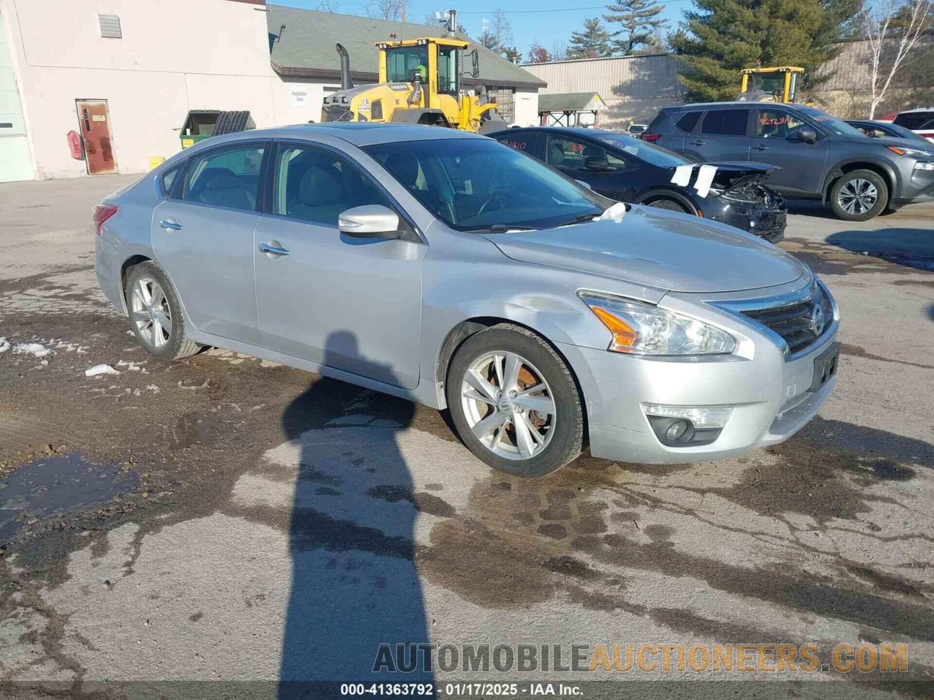 1N4AL3AP8DN571002 NISSAN ALTIMA 2013