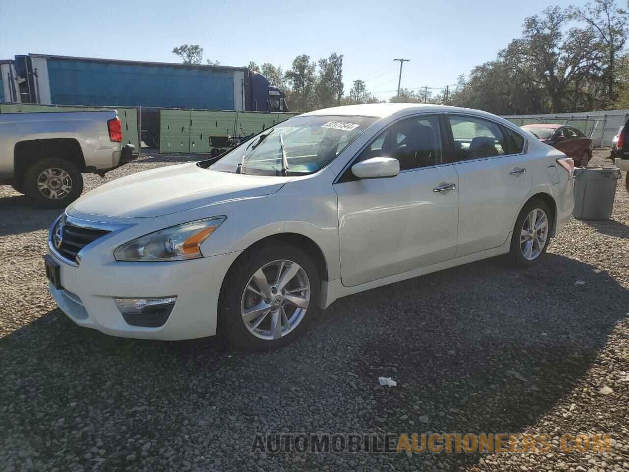 1N4AL3AP8EC288564 NISSAN ALTIMA 2014