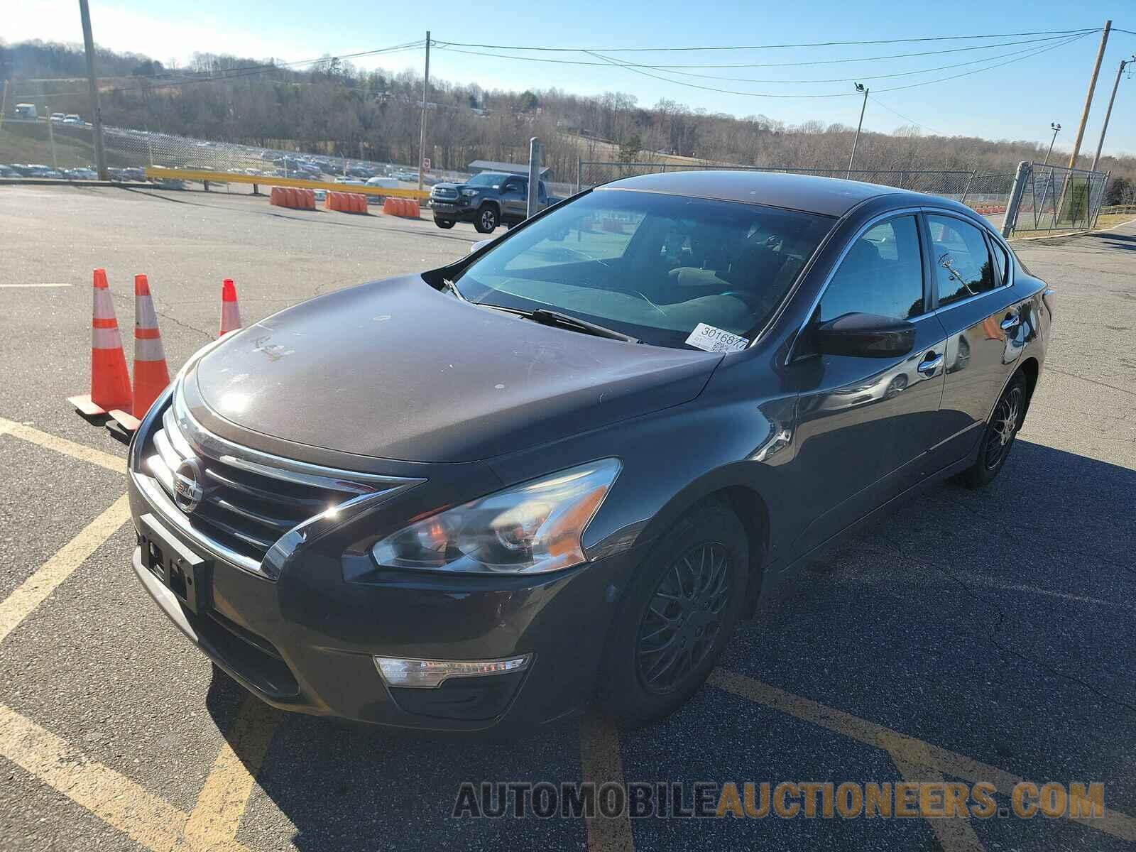 1N4AL3AP8FC202137 Nissan Altima 2015