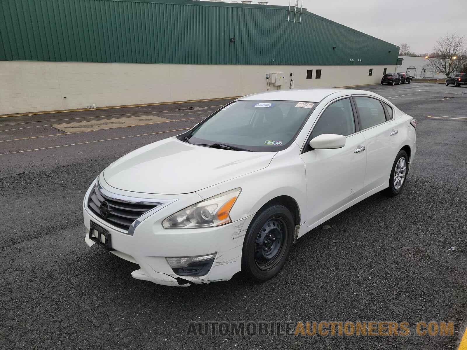 1N4AL3AP8FC481718 Nissan Altima 2015