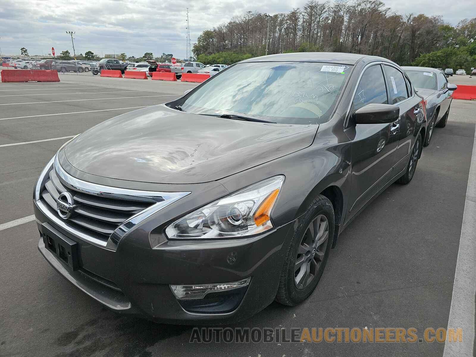 1N4AL3AP8FC487647 Nissan Altima 2015