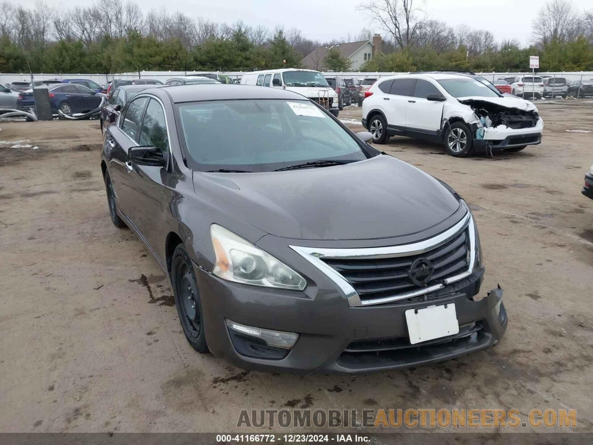 1N4AL3AP8FN302419 NISSAN ALTIMA 2015