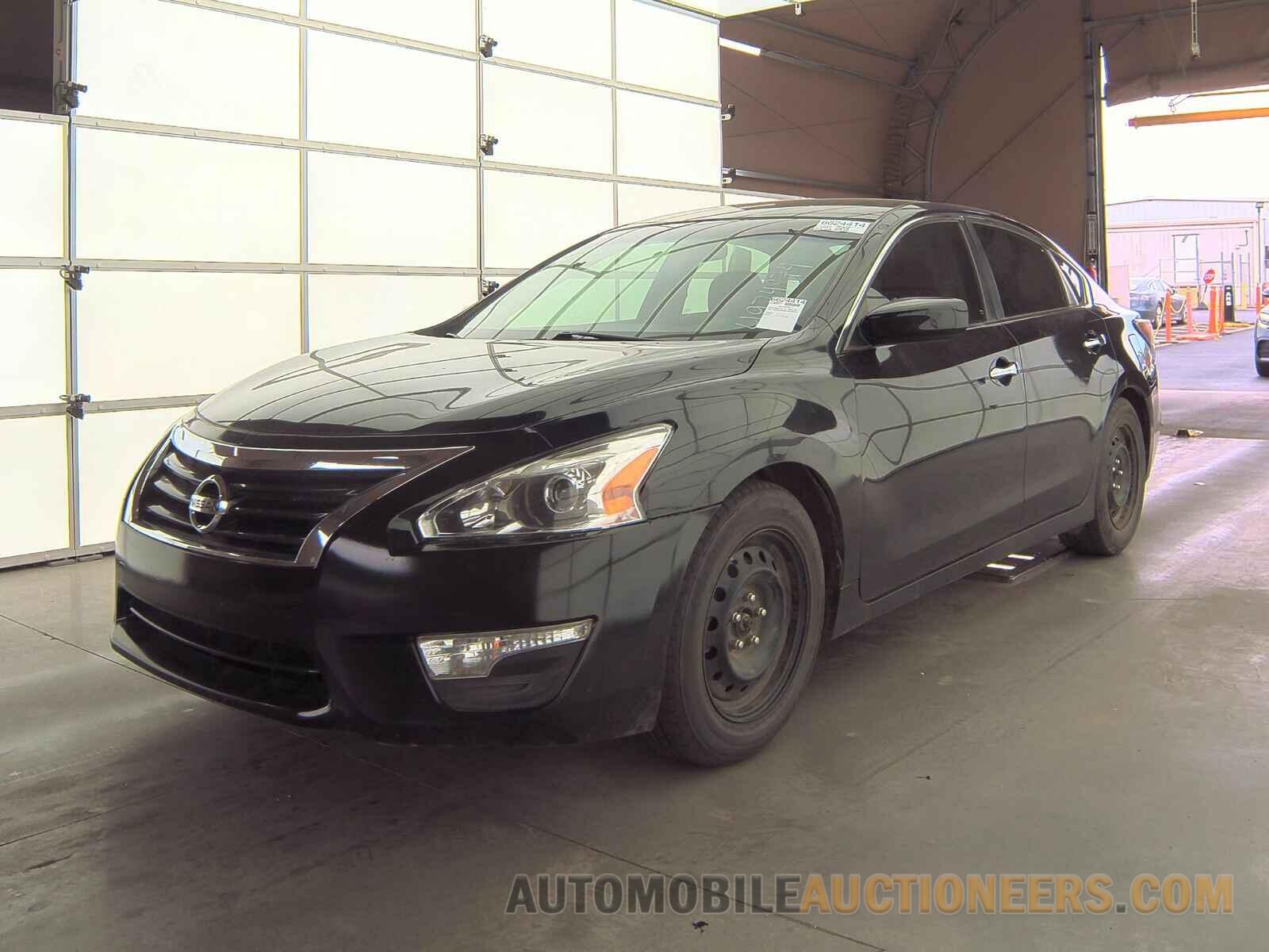 1N4AL3AP8FN328910 Nissan Altima 2015