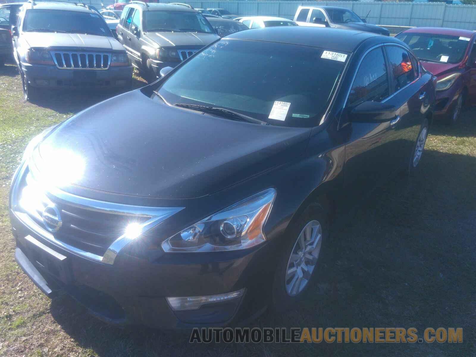 1N4AL3AP8FN918038 Nissan Altima 2015