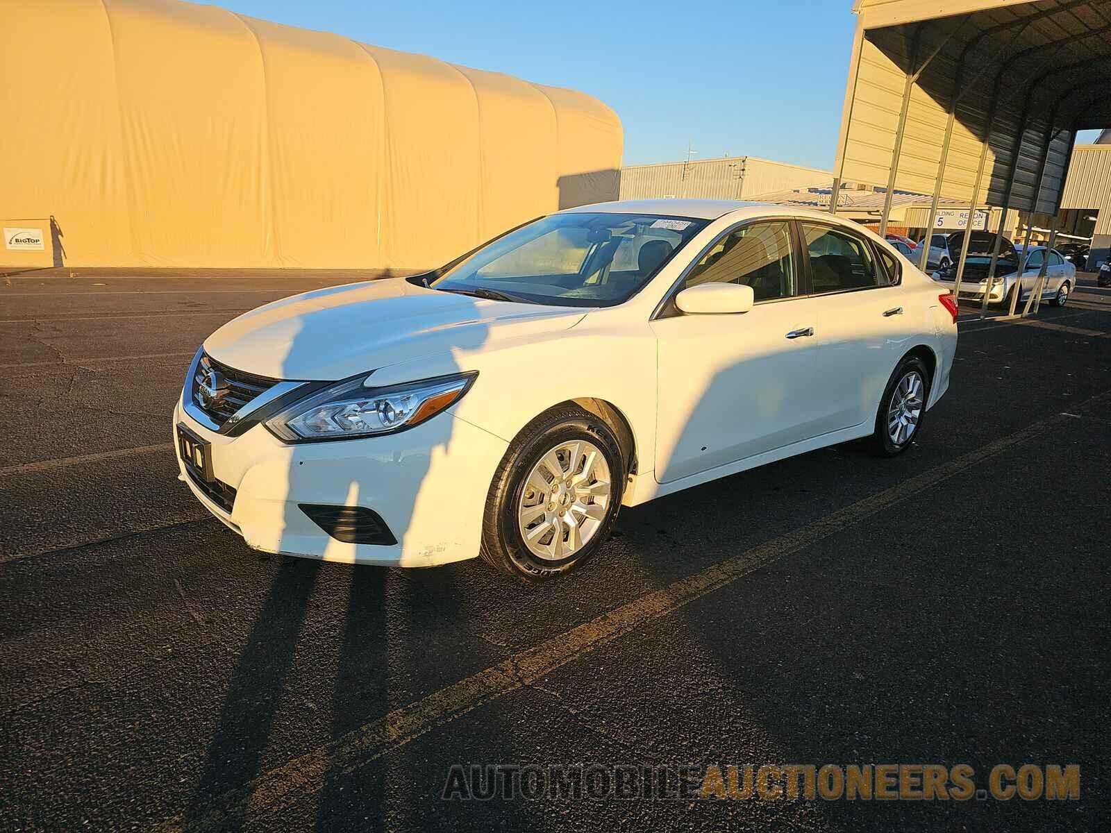 1N4AL3AP8GC242705 Nissan Altima 2016