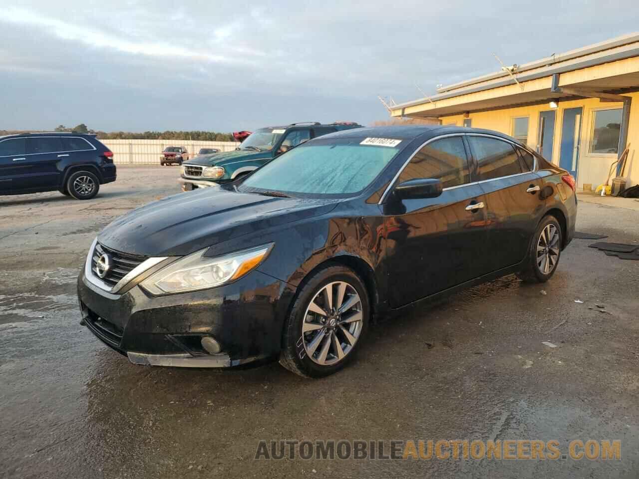 1N4AL3AP8HC111873 NISSAN ALTIMA 2017