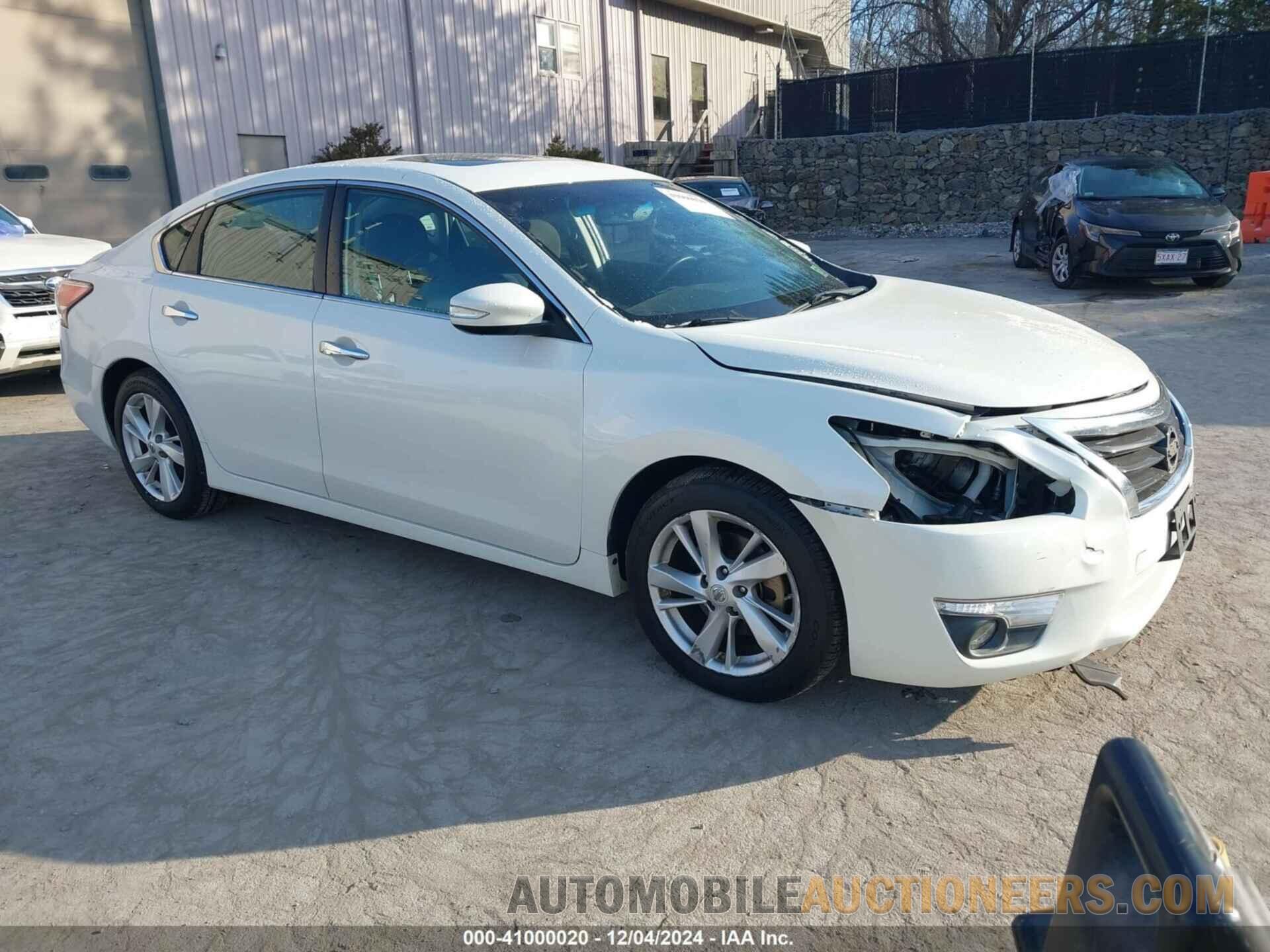 1N4AL3AP9FC117324 NISSAN ALTIMA 2015