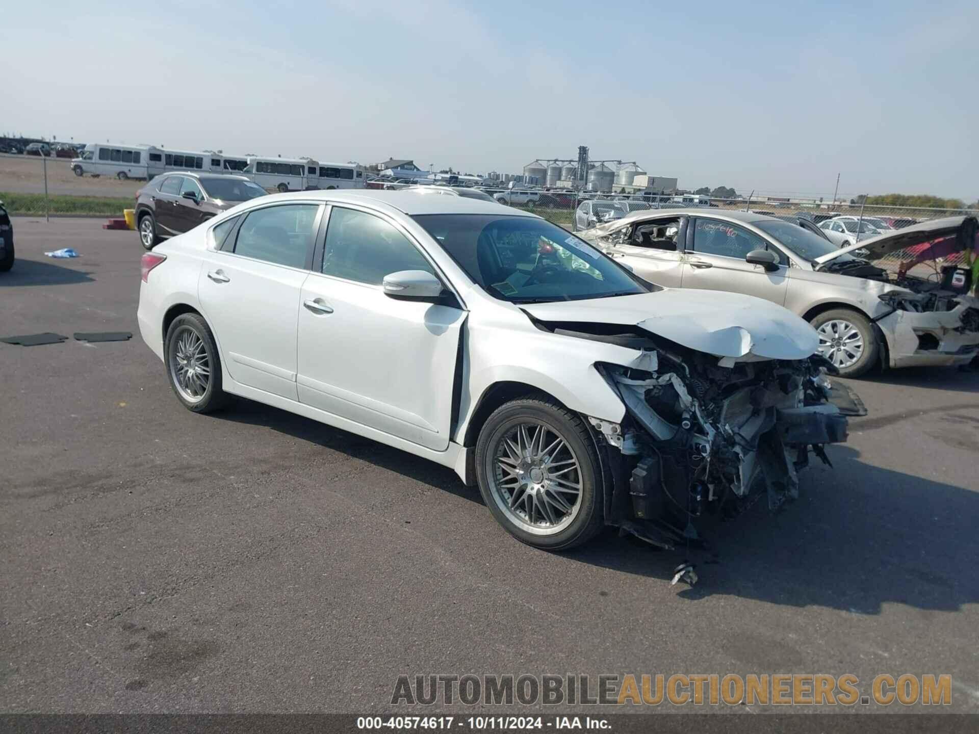 1N4AL3AP9FC242209 NISSAN ALTIMA 2015