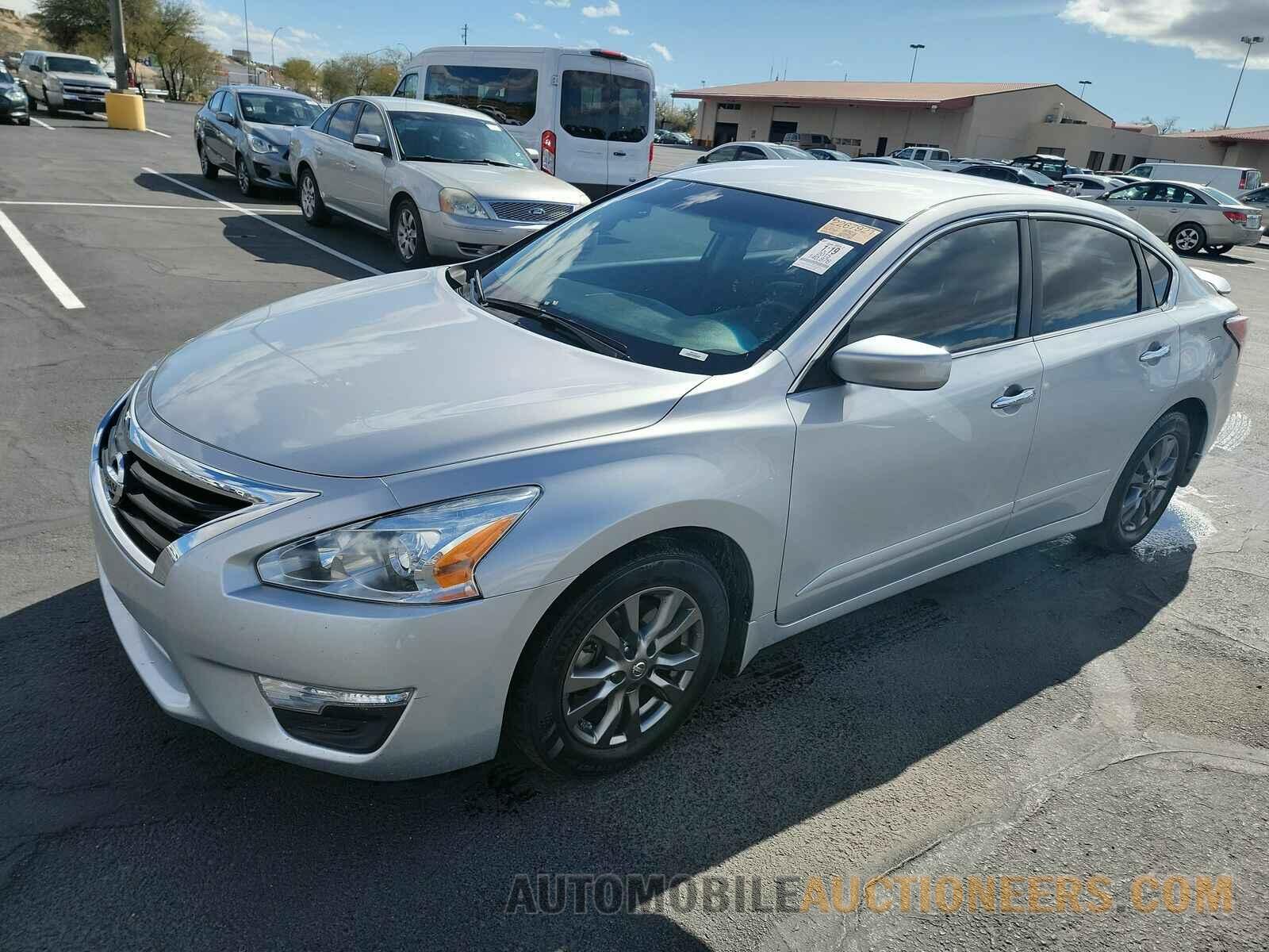 1N4AL3AP9FC576742 Nissan Altima 2015